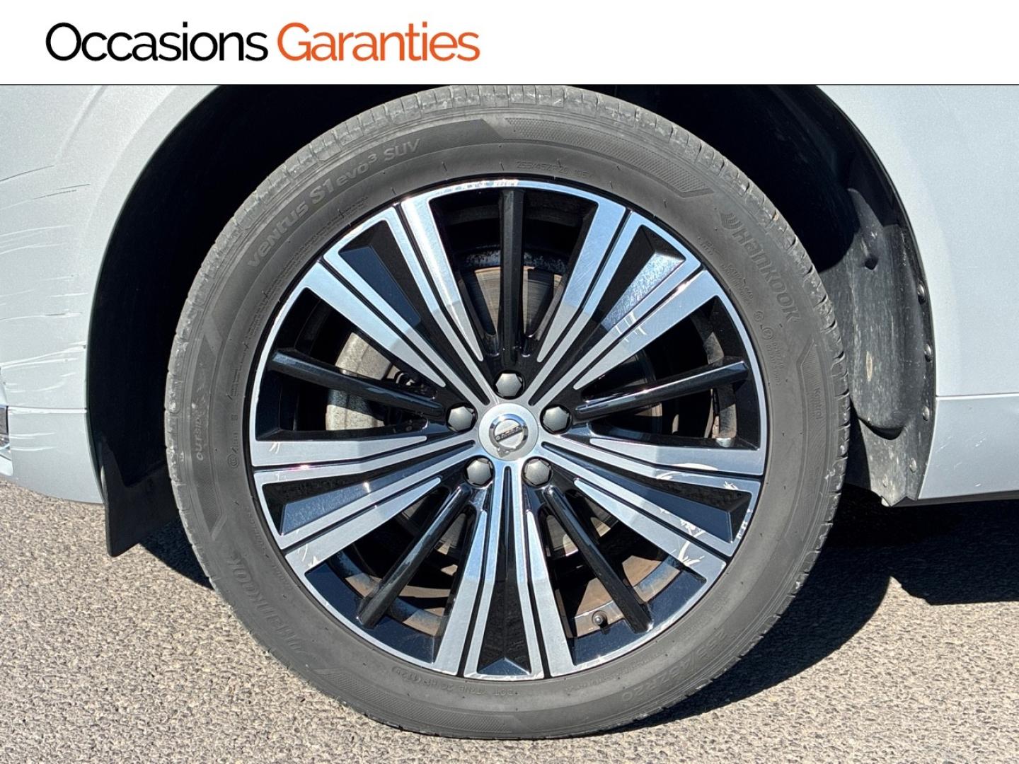 Voitures occasions VOLVO XC60 Ultimate Style Dark Clermont-Ferrand