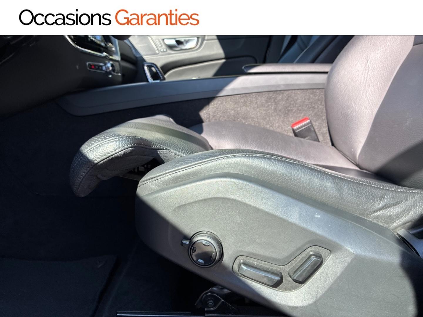 Voitures occasions VOLVO XC60 Ultimate Style Dark Clermont-Ferrand