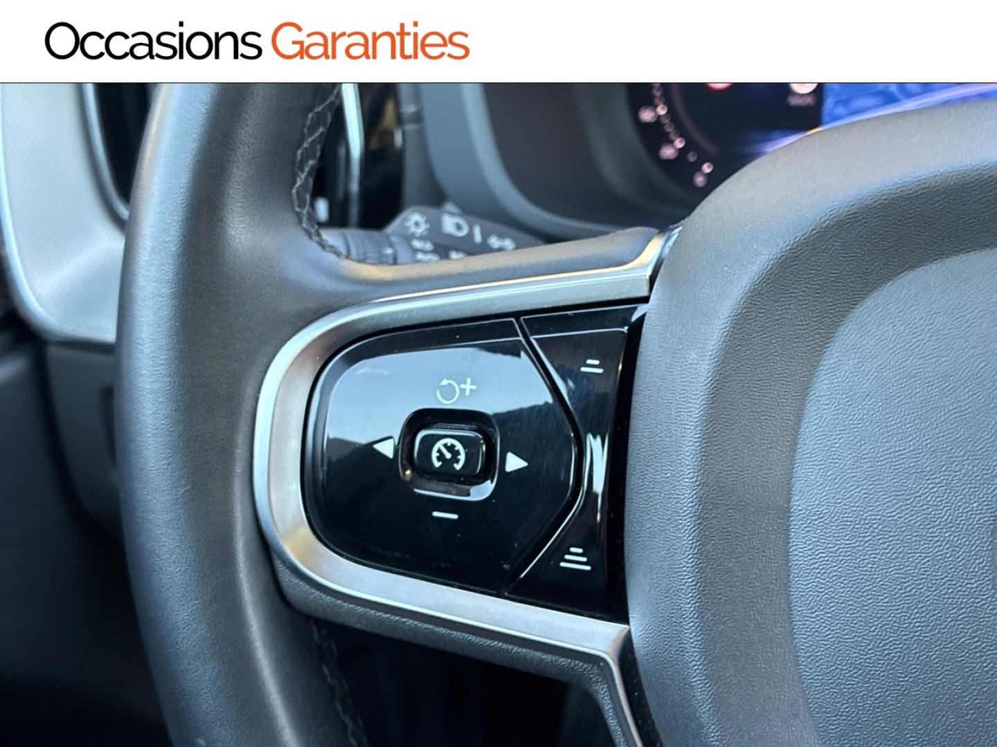 Voitures occasions VOLVO XC60 Ultimate Style Dark Clermont-Ferrand