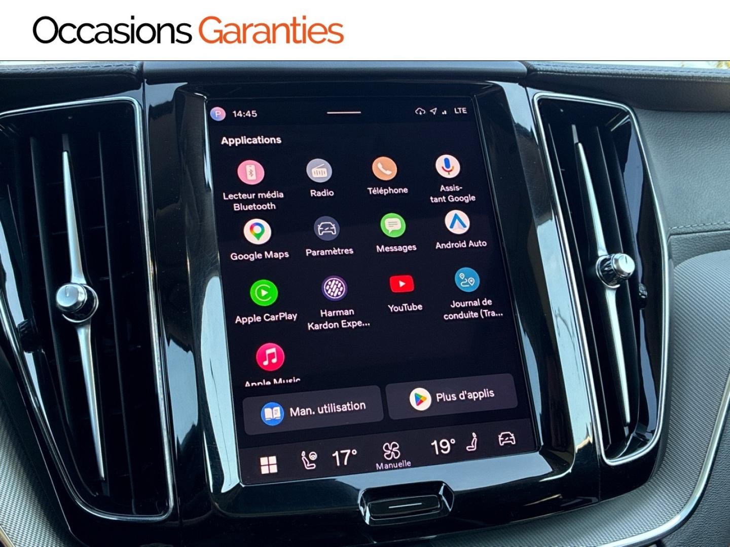 Voitures occasions VOLVO XC60 Ultimate Style Dark Clermont-Ferrand