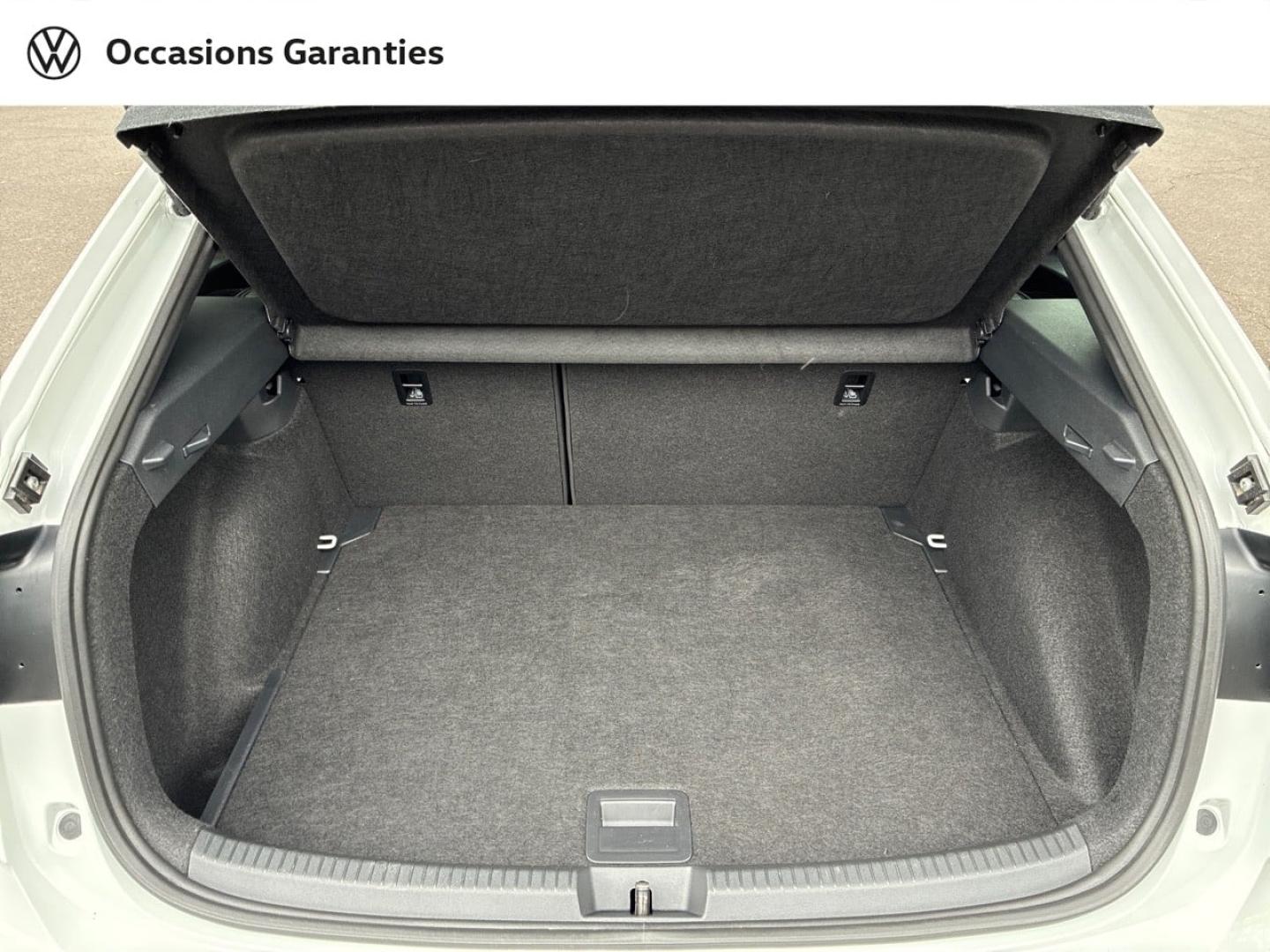 Voitures occasions VOLKSWAGEN TAIGO R-Line Clermont-Ferrand