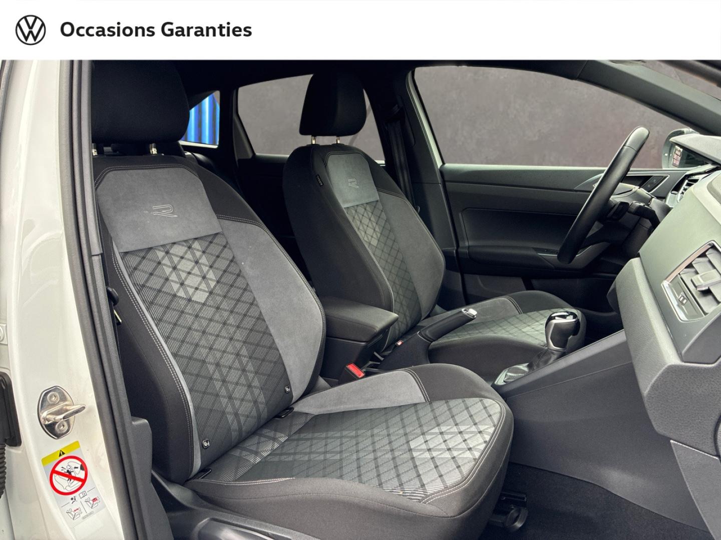 Voitures occasions VOLKSWAGEN TAIGO R-Line Clermont-Ferrand