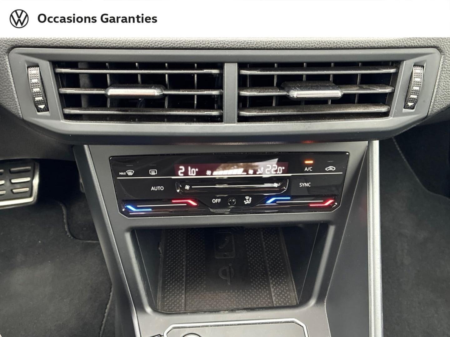 Voitures occasions VOLKSWAGEN TAIGO R-Line Clermont-Ferrand