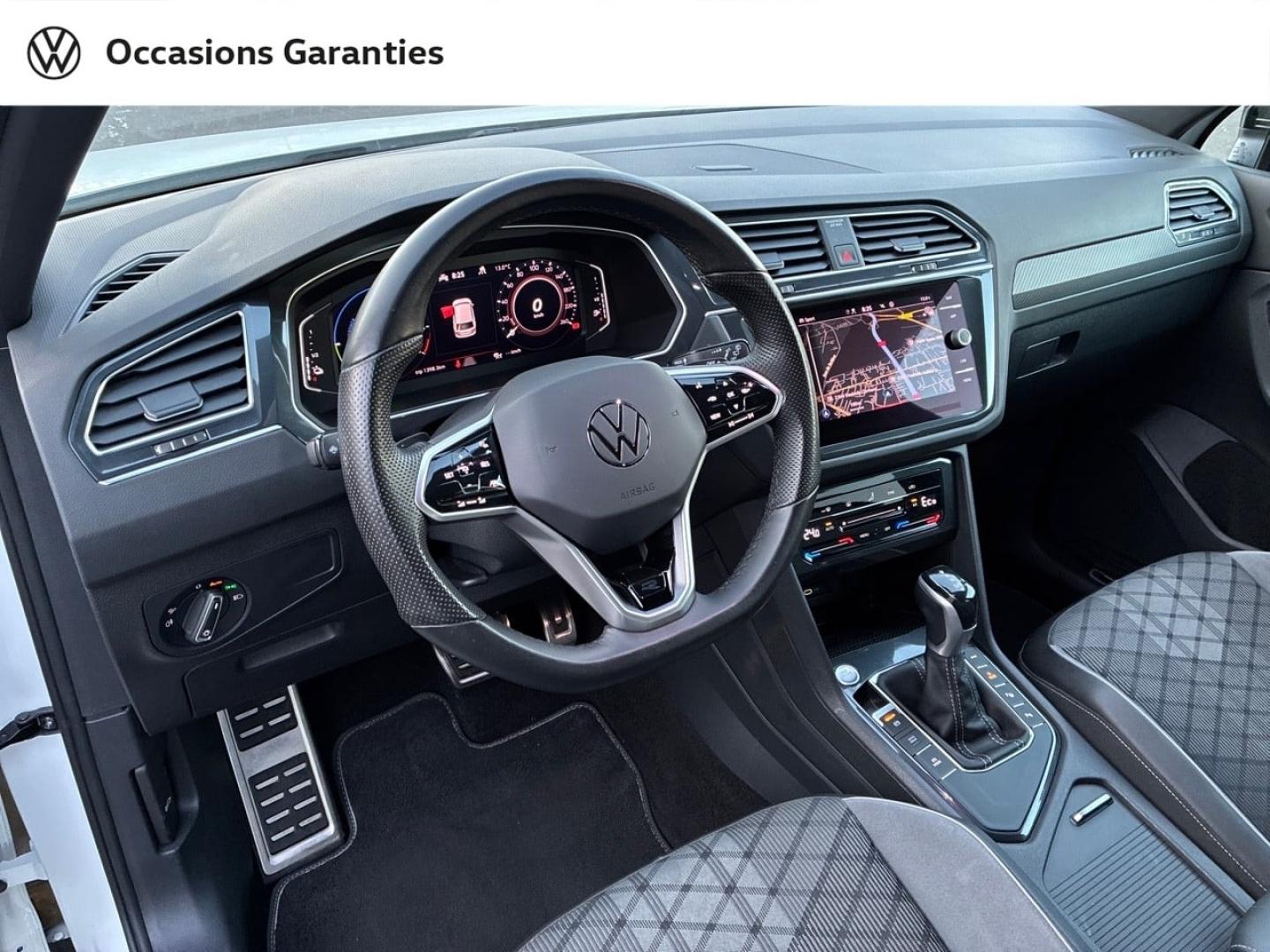 Voitures occasions VOLKSWAGEN TIGUAN R-Line Clermont-Ferrand