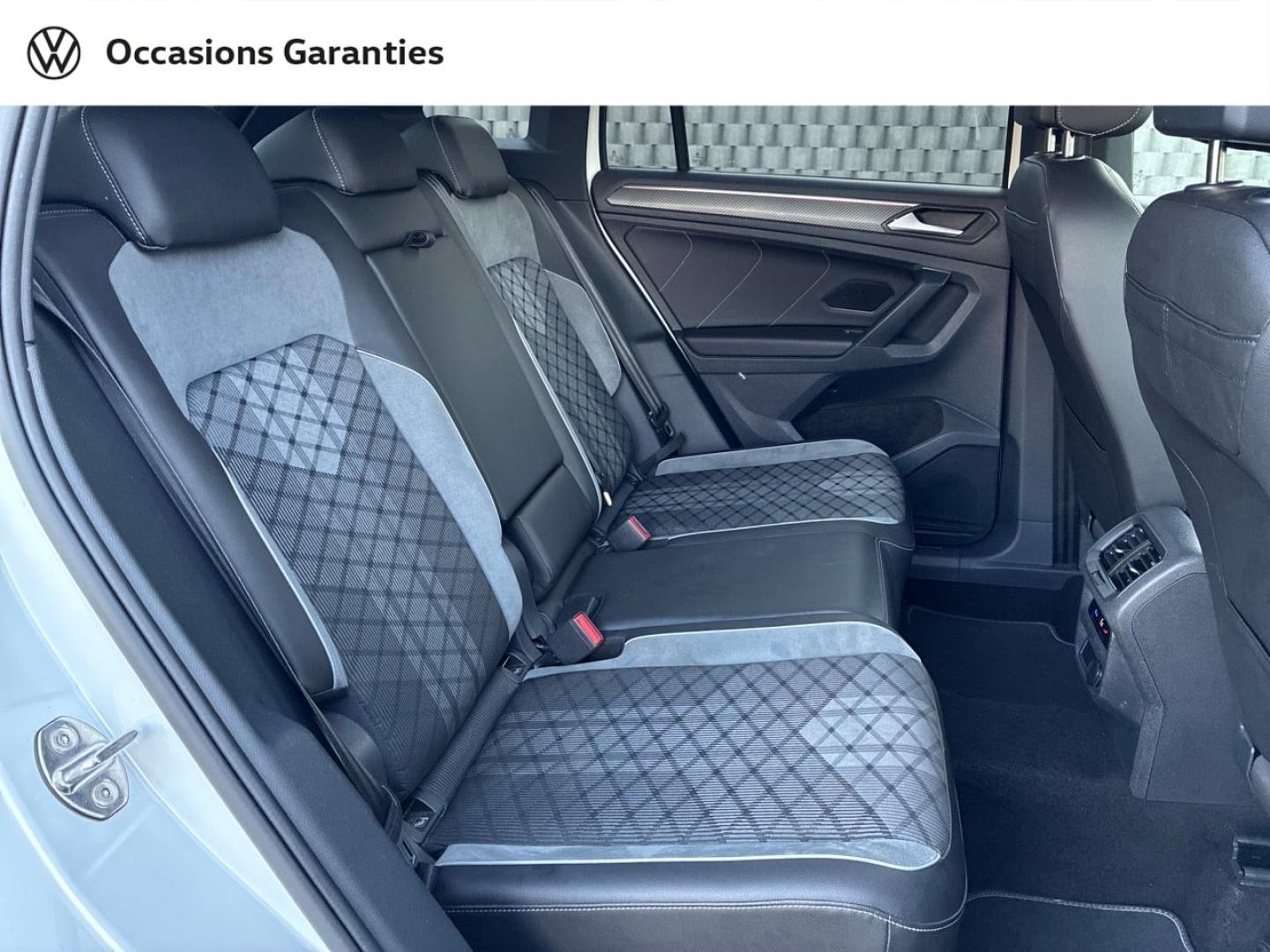 Voitures occasions VOLKSWAGEN TIGUAN R-Line Clermont-Ferrand