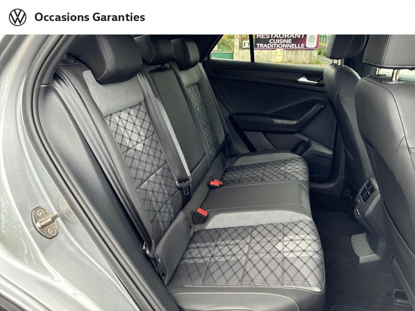 Voitures occasions VOLKSWAGEN T-ROC R-Line Clermont-Ferrand
