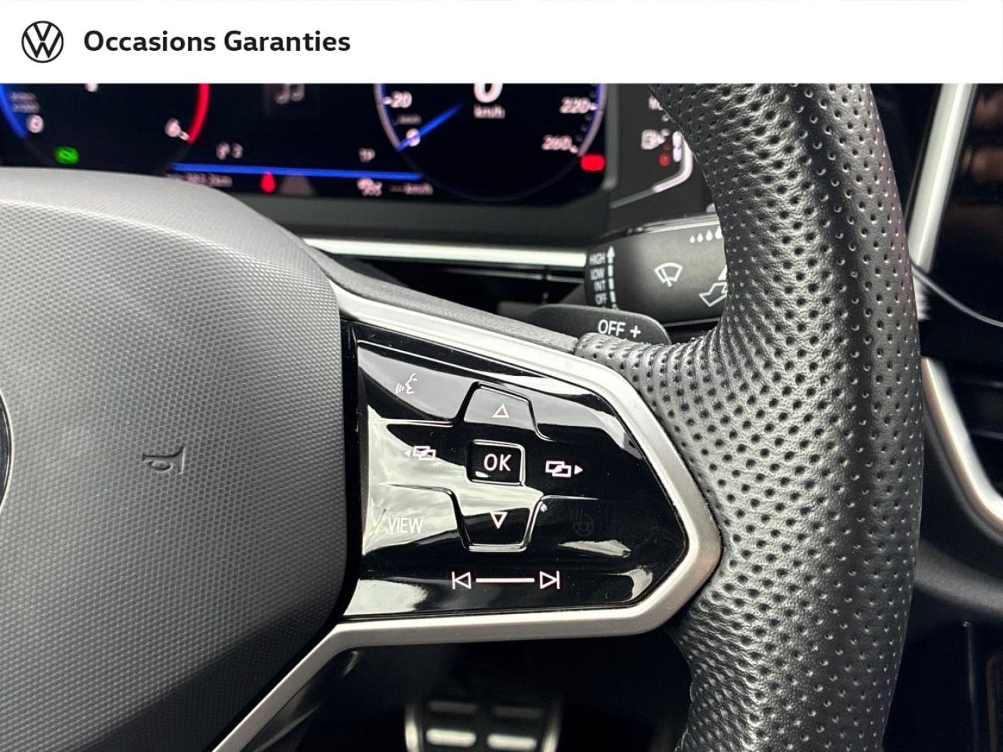 Voitures occasions VOLKSWAGEN T-ROC R-Line Clermont-Ferrand