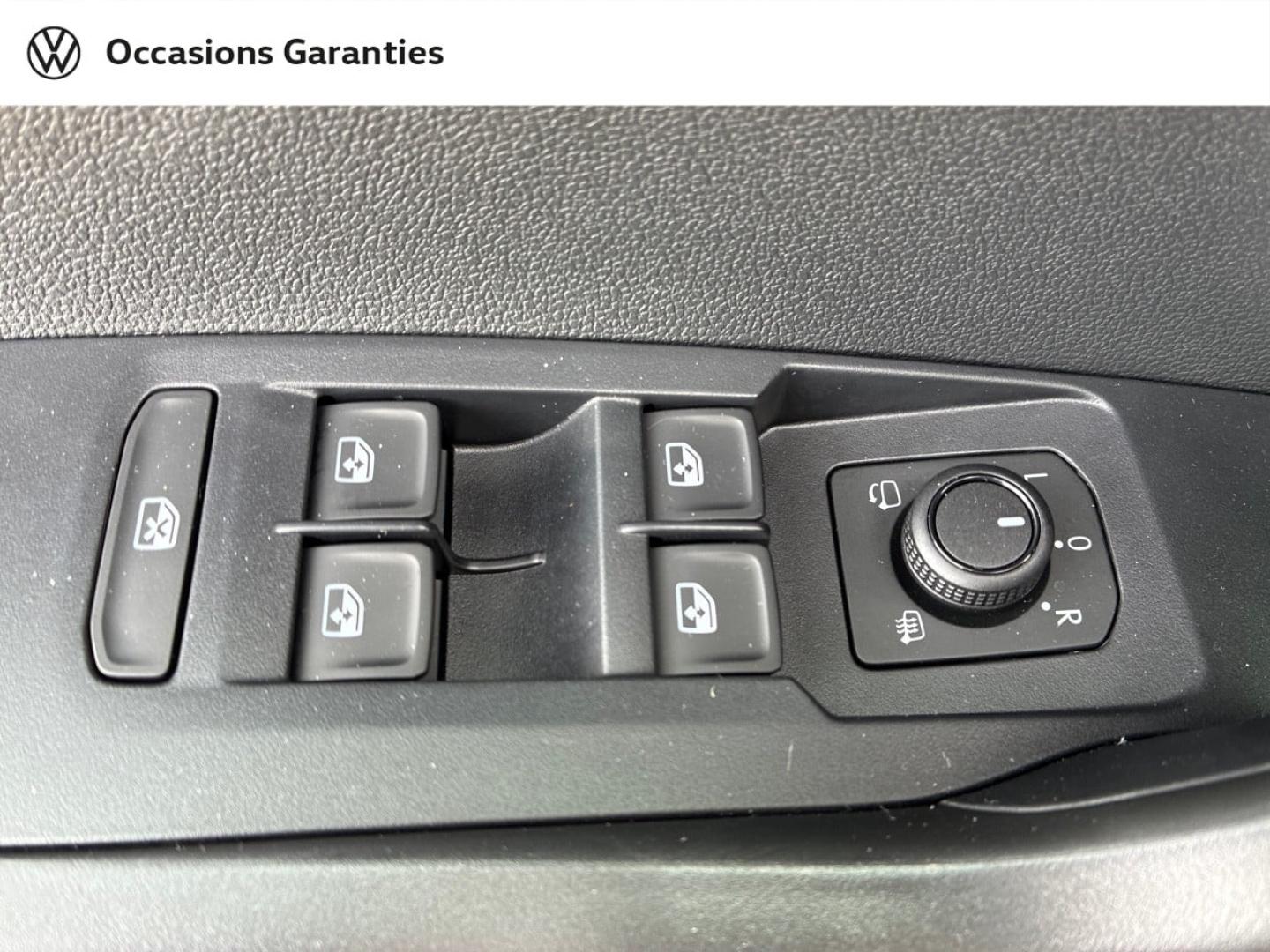 Voitures occasions VOLKSWAGEN T-CROSS VW Edition Clermont-Ferrand