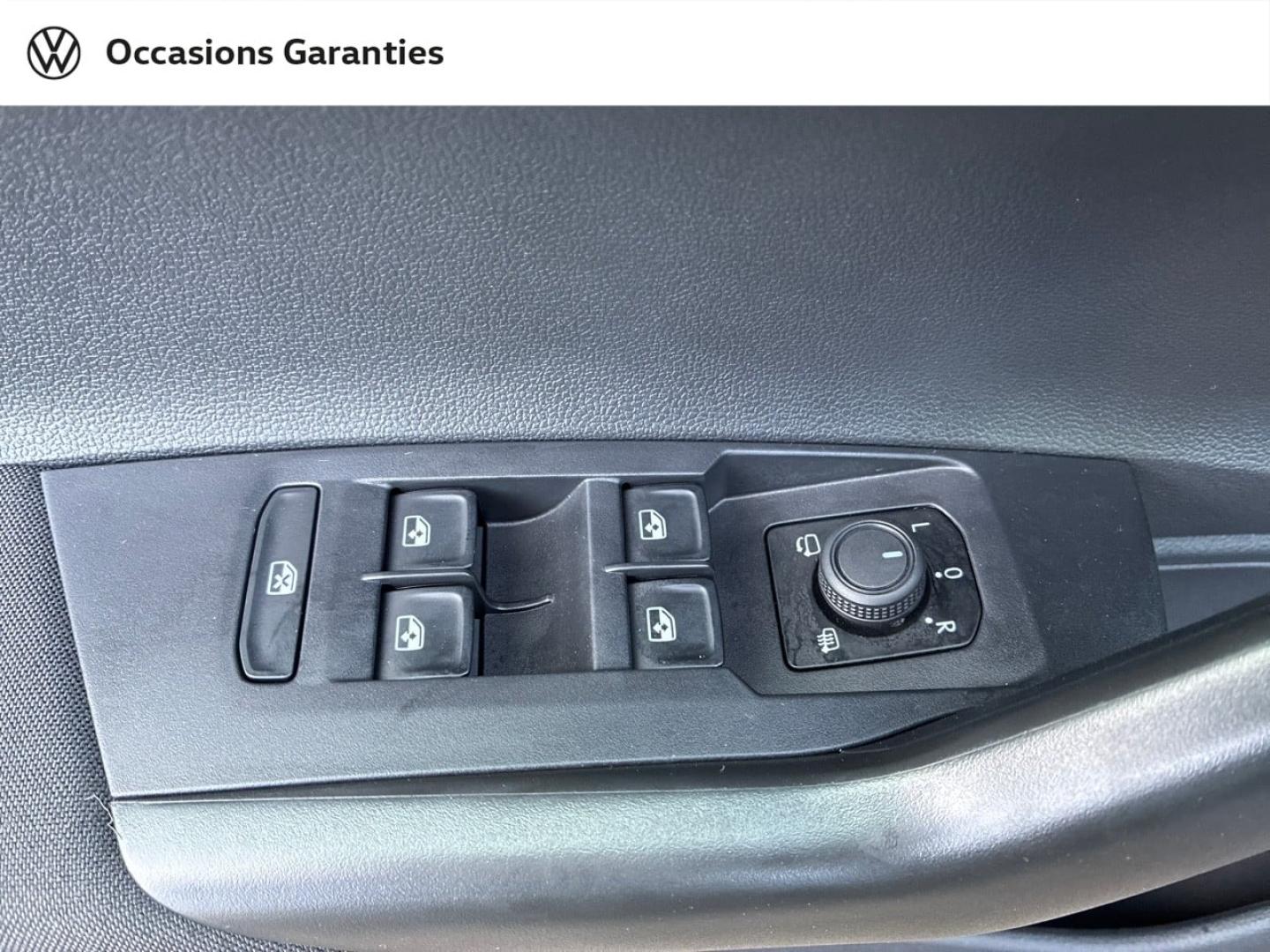 Voitures occasions VOLKSWAGEN POLO VW Edition Clermont-Ferrand