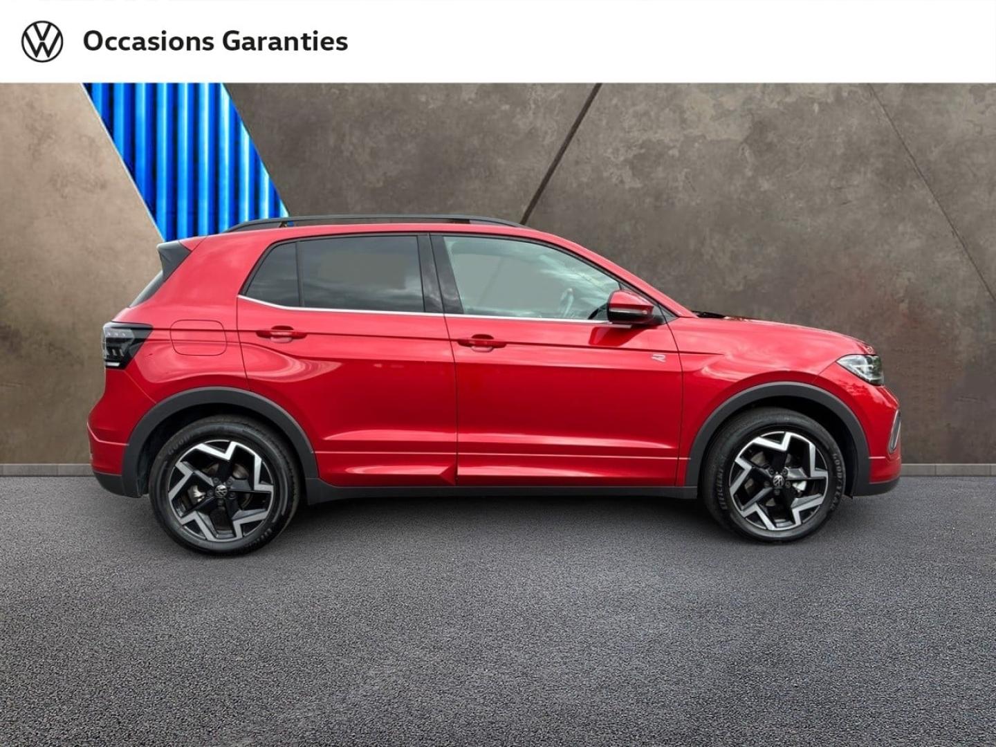 Voitures occasions VOLKSWAGEN T-CROSS R-Line Clermont-Ferrand
