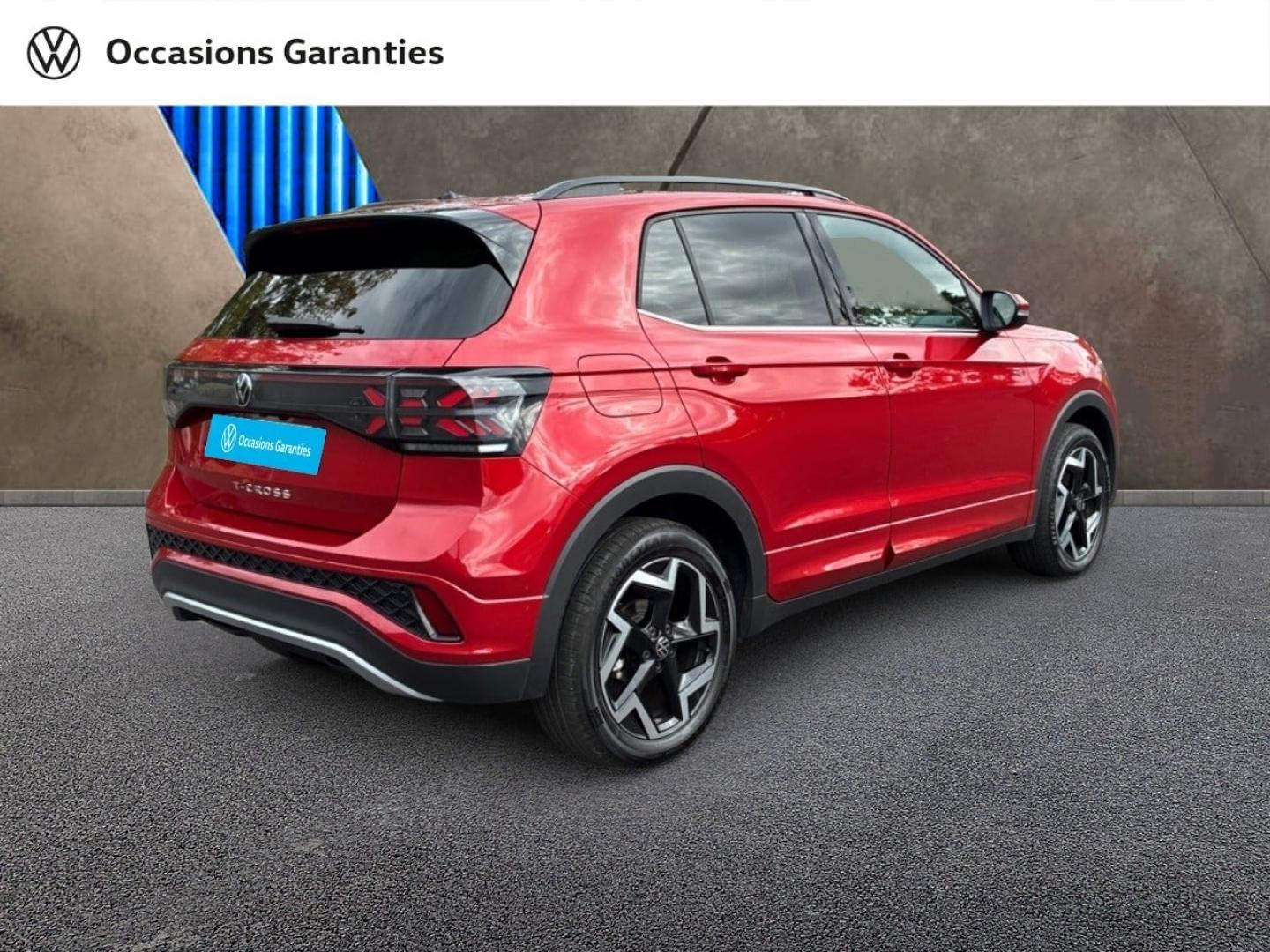 Voitures occasions VOLKSWAGEN T-CROSS R-Line Clermont-Ferrand