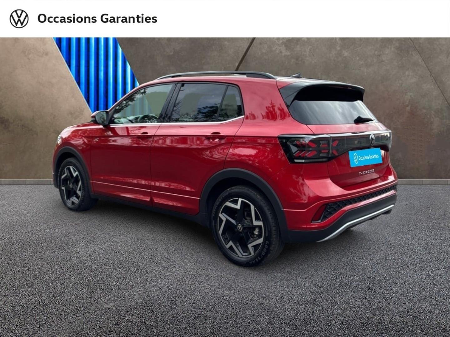 Voitures occasions VOLKSWAGEN T-CROSS R-Line Clermont-Ferrand