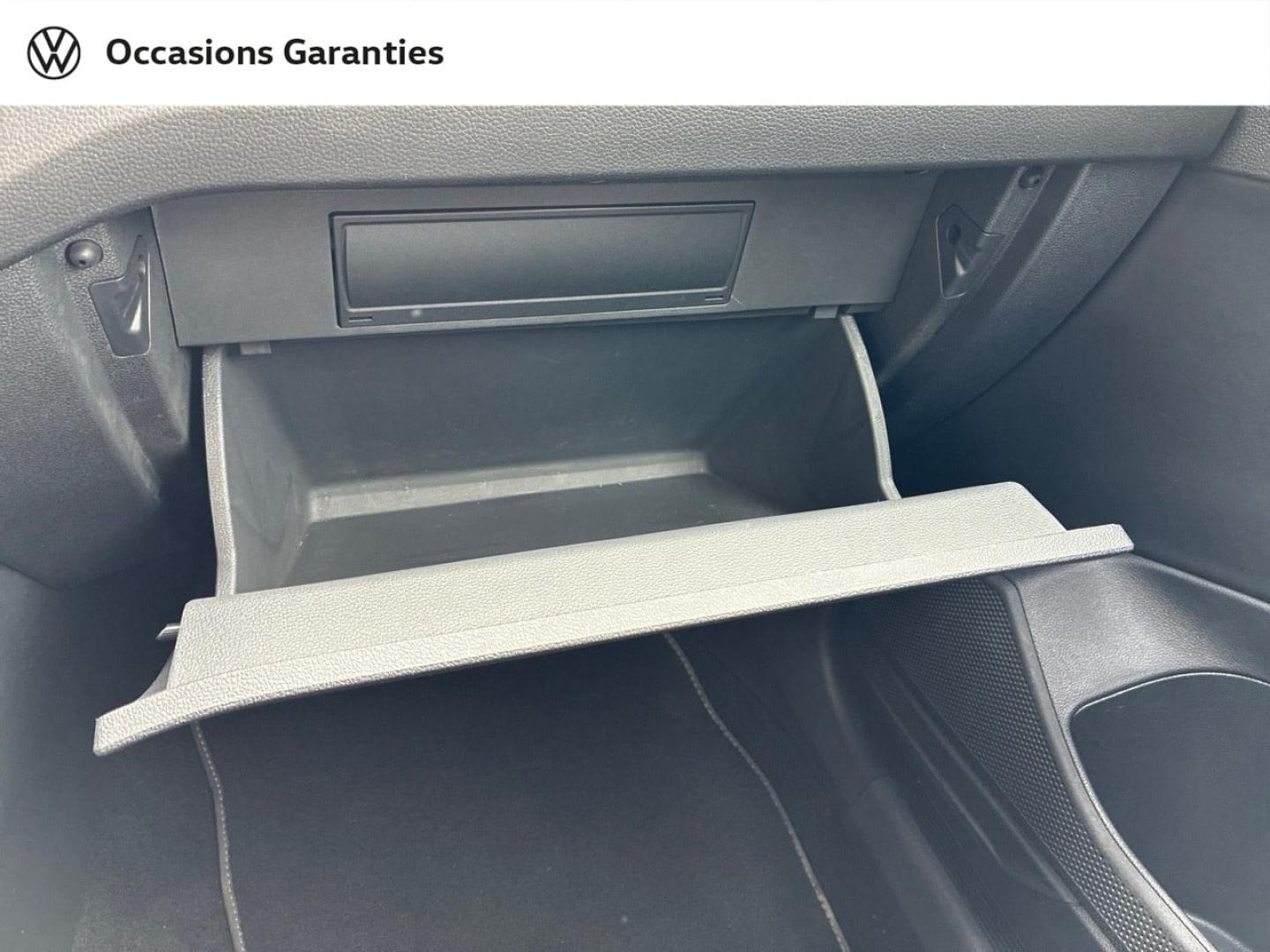 Voitures occasions VOLKSWAGEN T-CROSS R-Line Clermont-Ferrand
