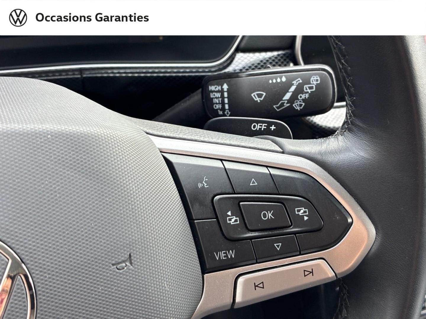 Voitures occasions VOLKSWAGEN T-CROSS R-Line Clermont-Ferrand