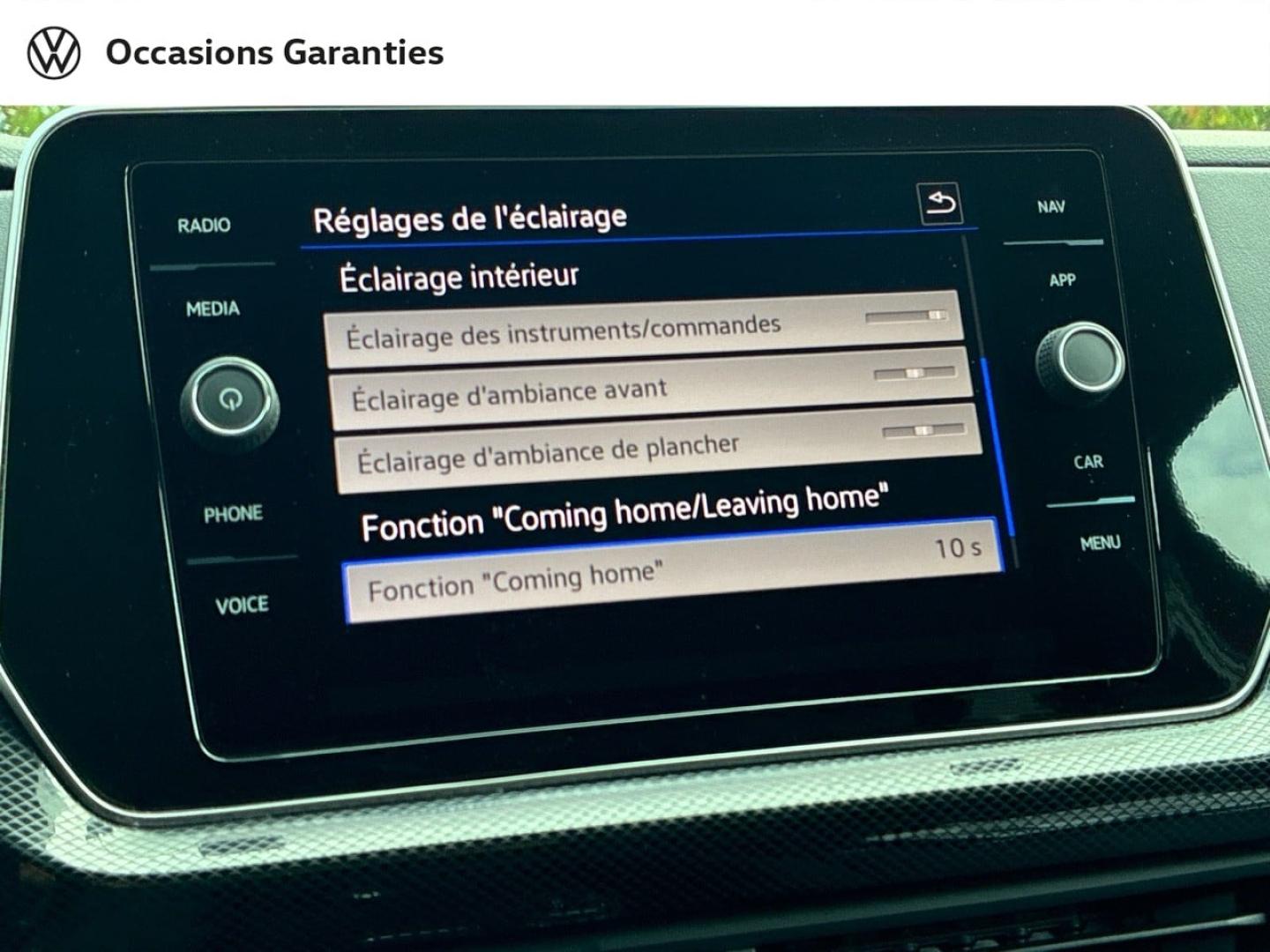 Voitures occasions VOLKSWAGEN T-CROSS R-Line Clermont-Ferrand