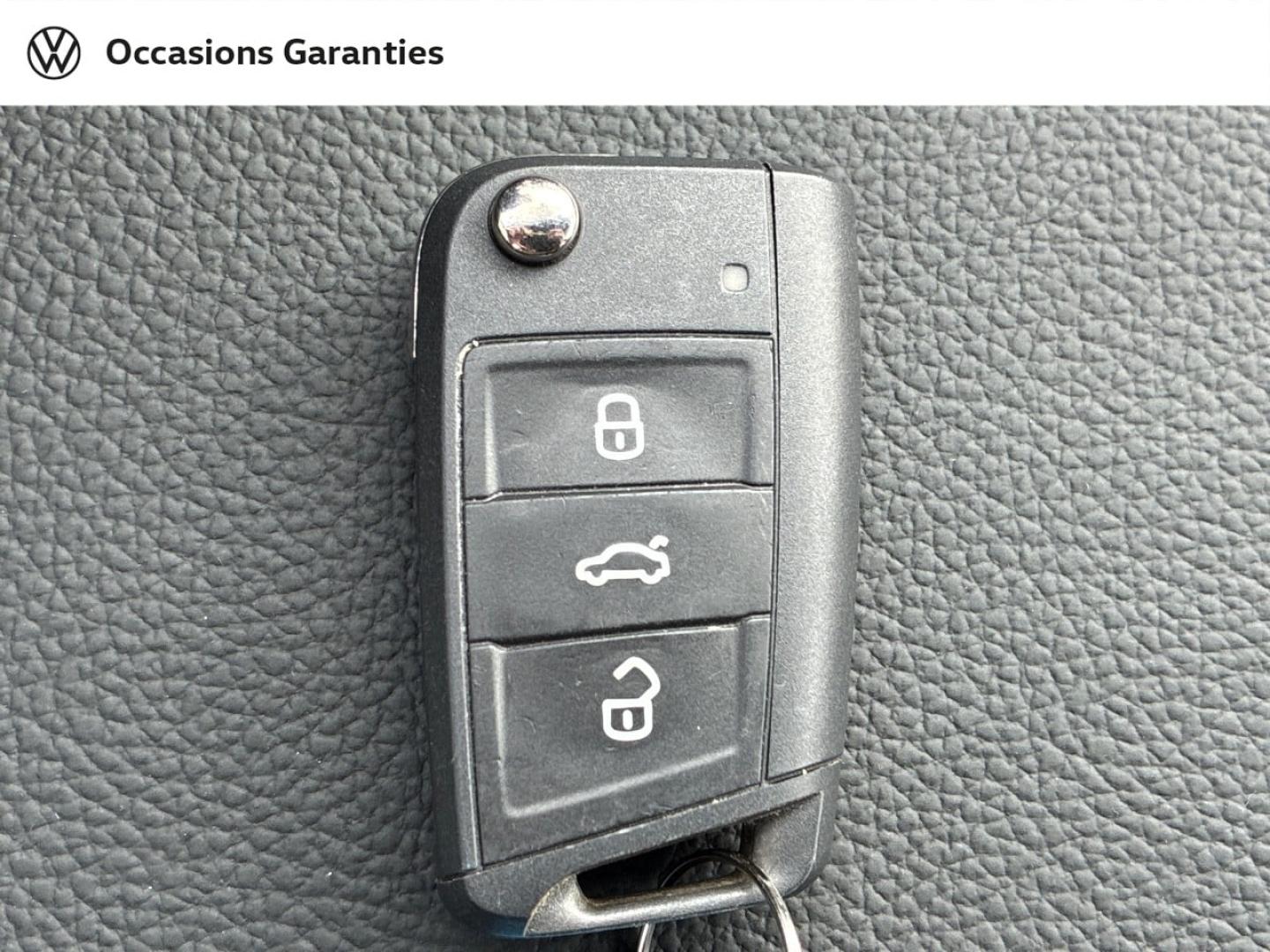 Voitures occasions VOLKSWAGEN T-CROSS R-Line Clermont-Ferrand