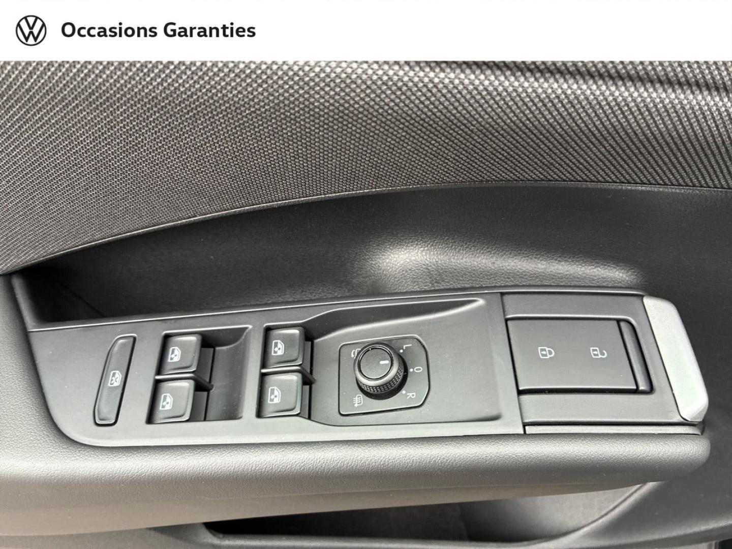 Voitures occasions VOLKSWAGEN T-ROC R-Line Clermont-Ferrand