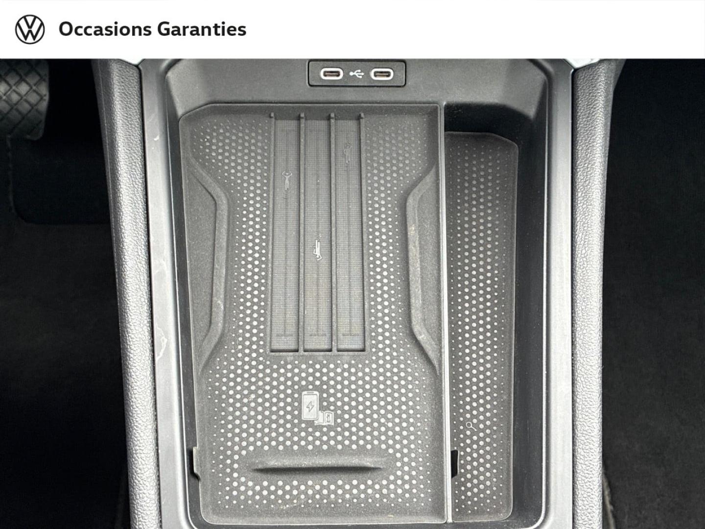 Voitures occasions VOLKSWAGEN T-ROC Life Clermont-Ferrand