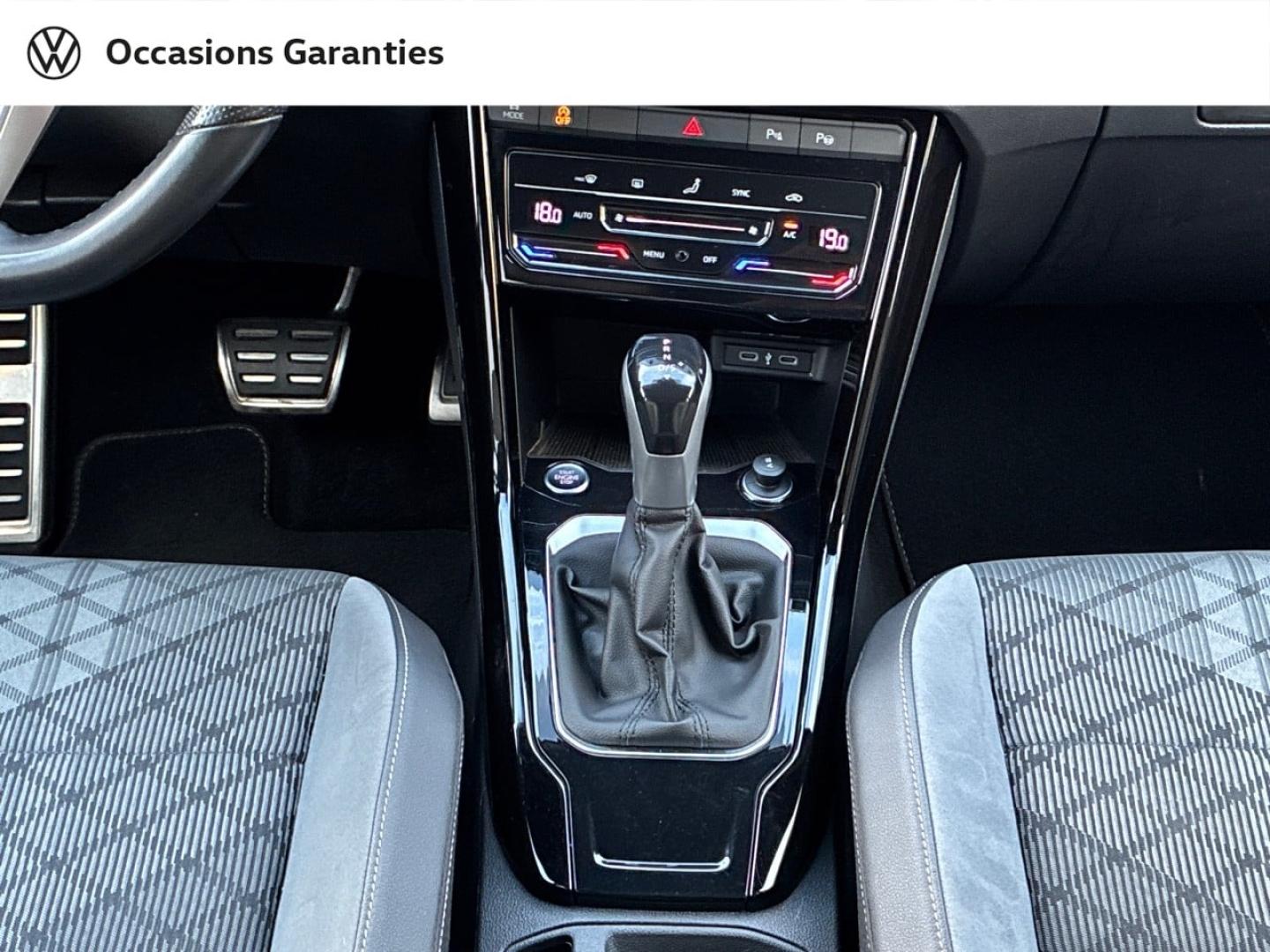 Voitures occasions VOLKSWAGEN T-ROC R-Line Clermont-Ferrand