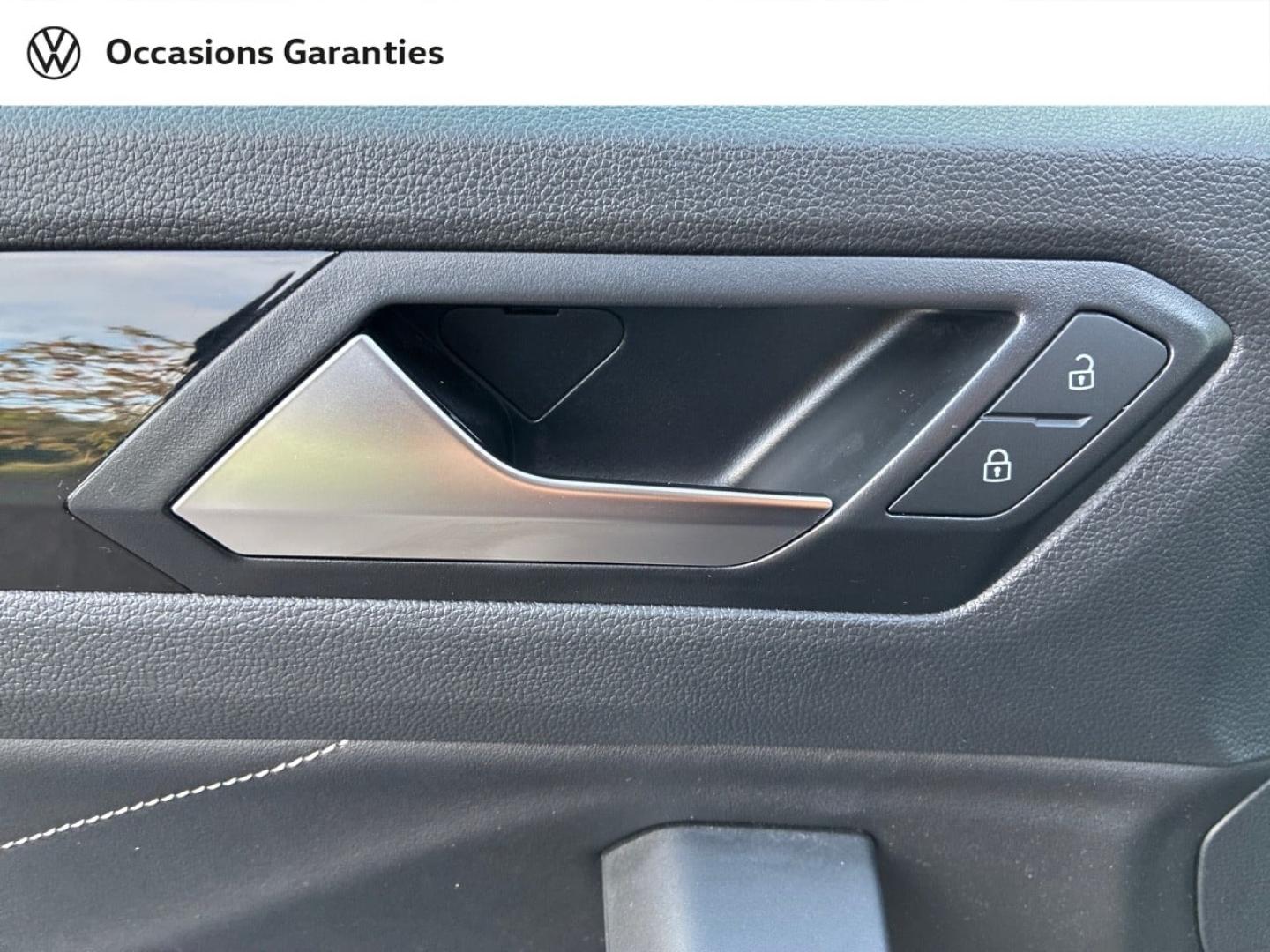 Voitures occasions VOLKSWAGEN T-ROC R-Line Clermont-Ferrand