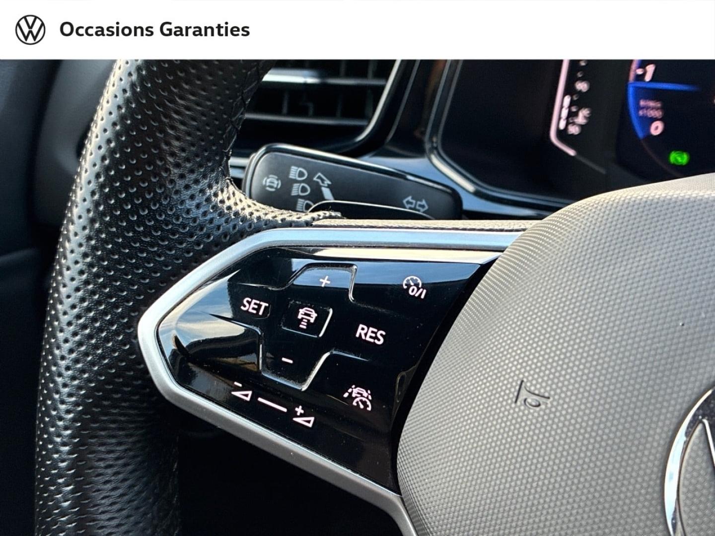 Voitures occasions VOLKSWAGEN T-ROC R-Line Clermont-Ferrand
