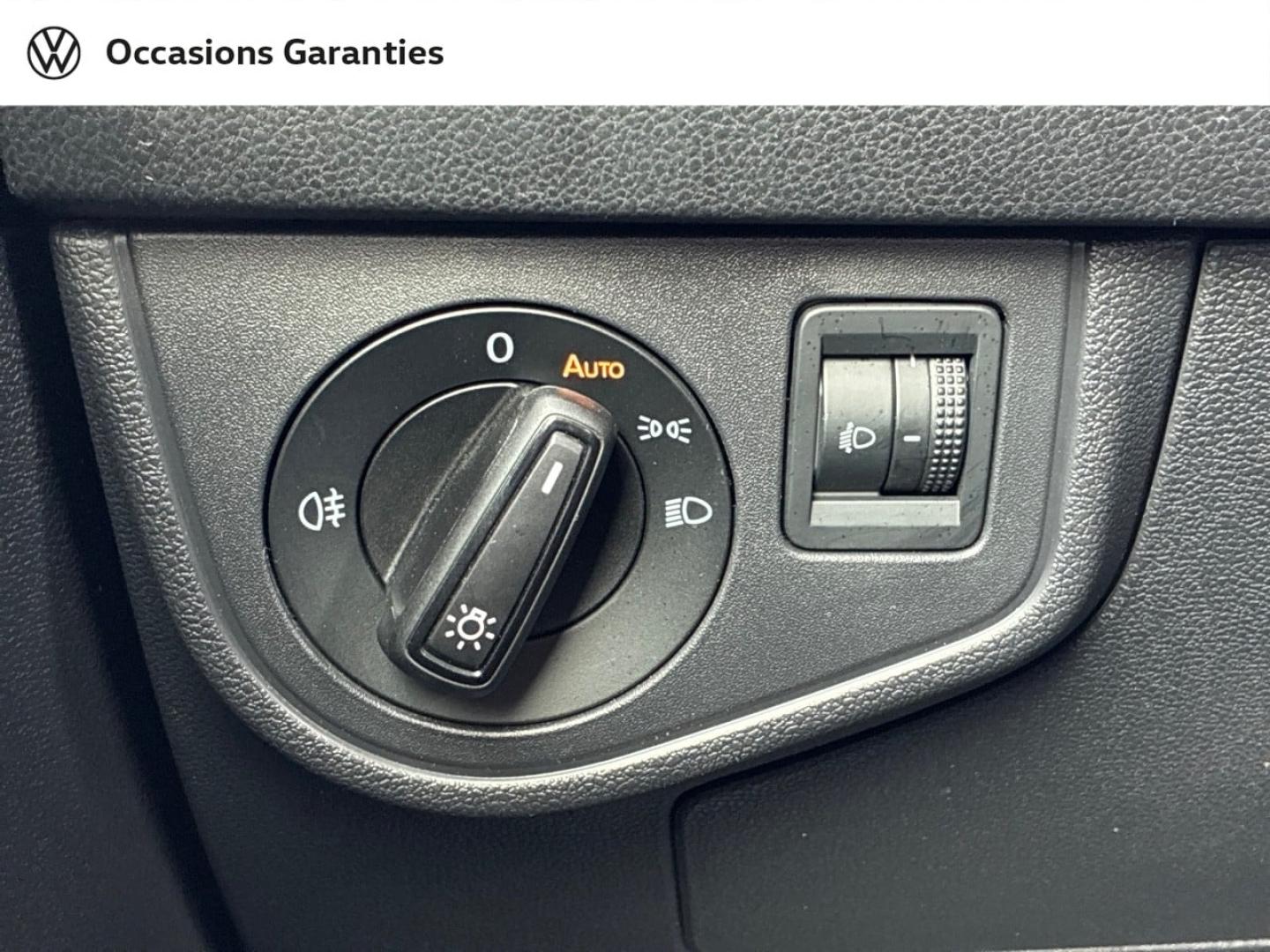 Voitures occasions VOLKSWAGEN TAIGO Life Plus Clermont-Ferrand
