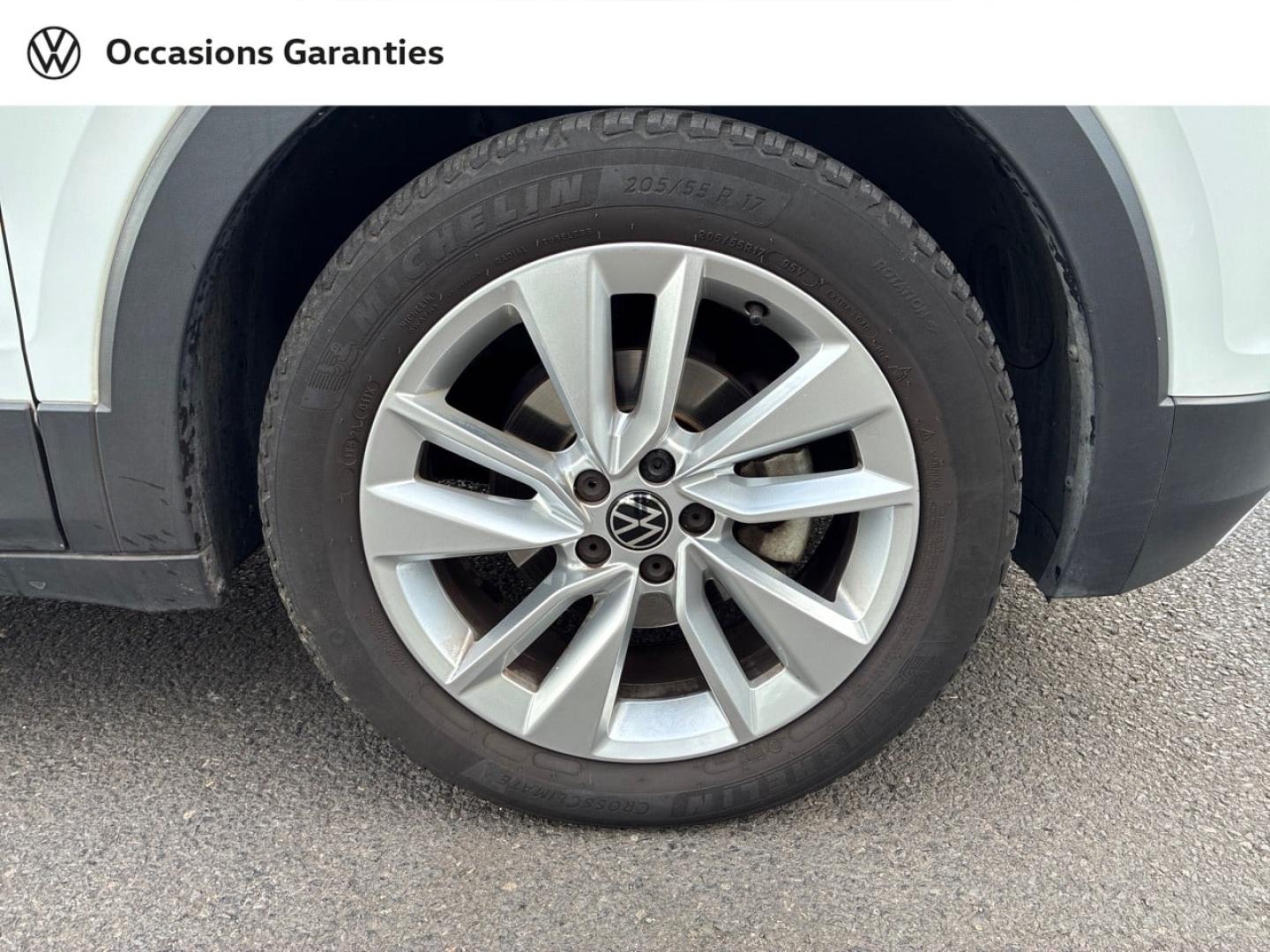 Voitures occasions VOLKSWAGEN T-CROSS Style Clermont-Ferrand