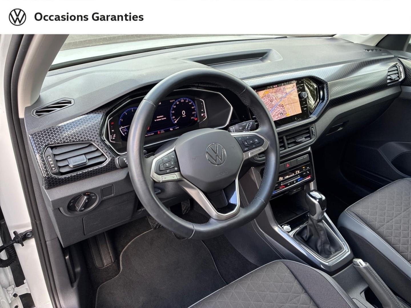 Voitures occasions VOLKSWAGEN T-CROSS Style Clermont-Ferrand