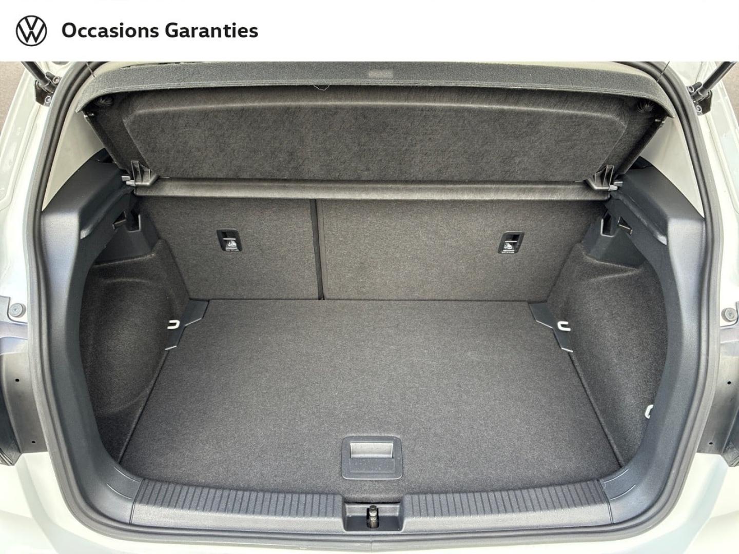 Voitures occasions VOLKSWAGEN T-CROSS Style Clermont-Ferrand