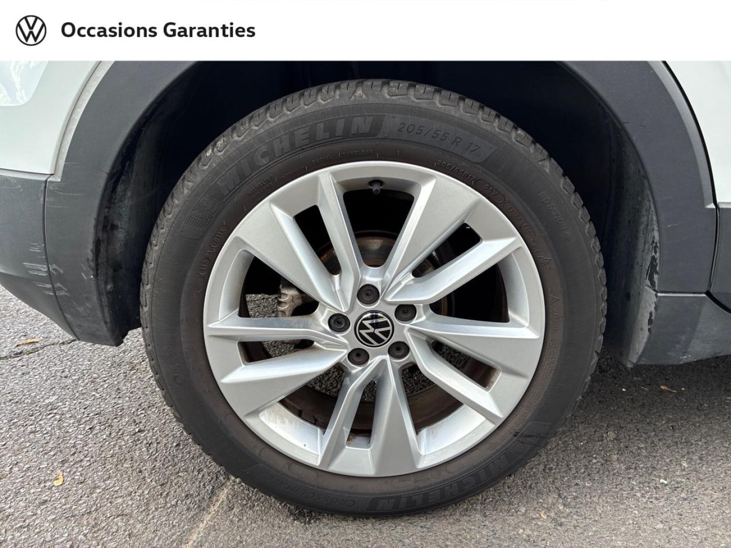 Voitures occasions VOLKSWAGEN T-CROSS Style Clermont-Ferrand