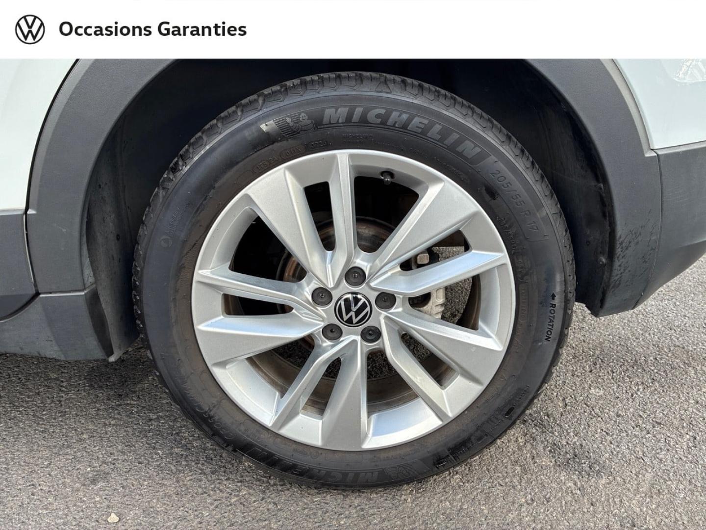 Voitures occasions VOLKSWAGEN T-CROSS Style Clermont-Ferrand