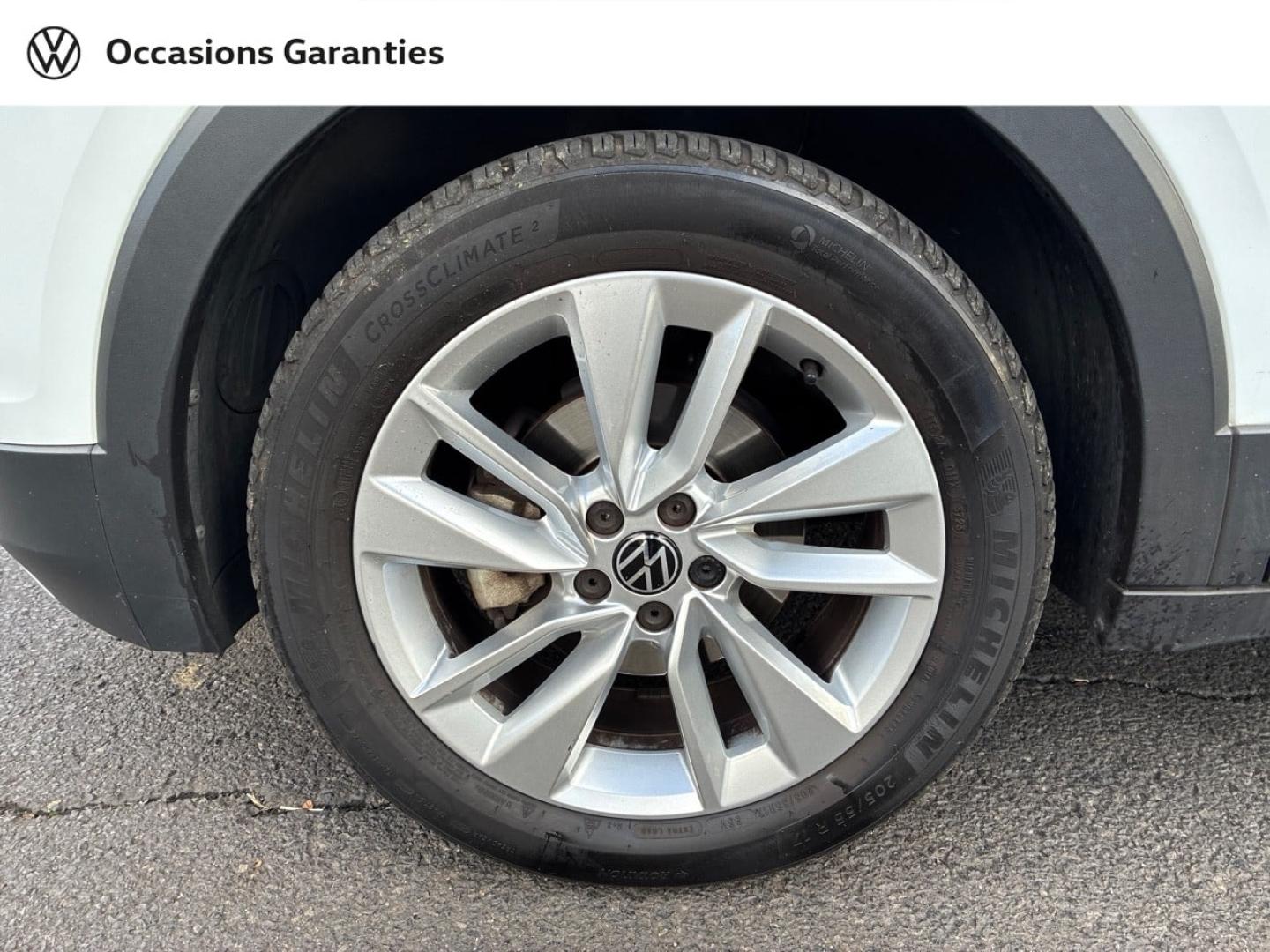 Voitures occasions VOLKSWAGEN T-CROSS Style Clermont-Ferrand