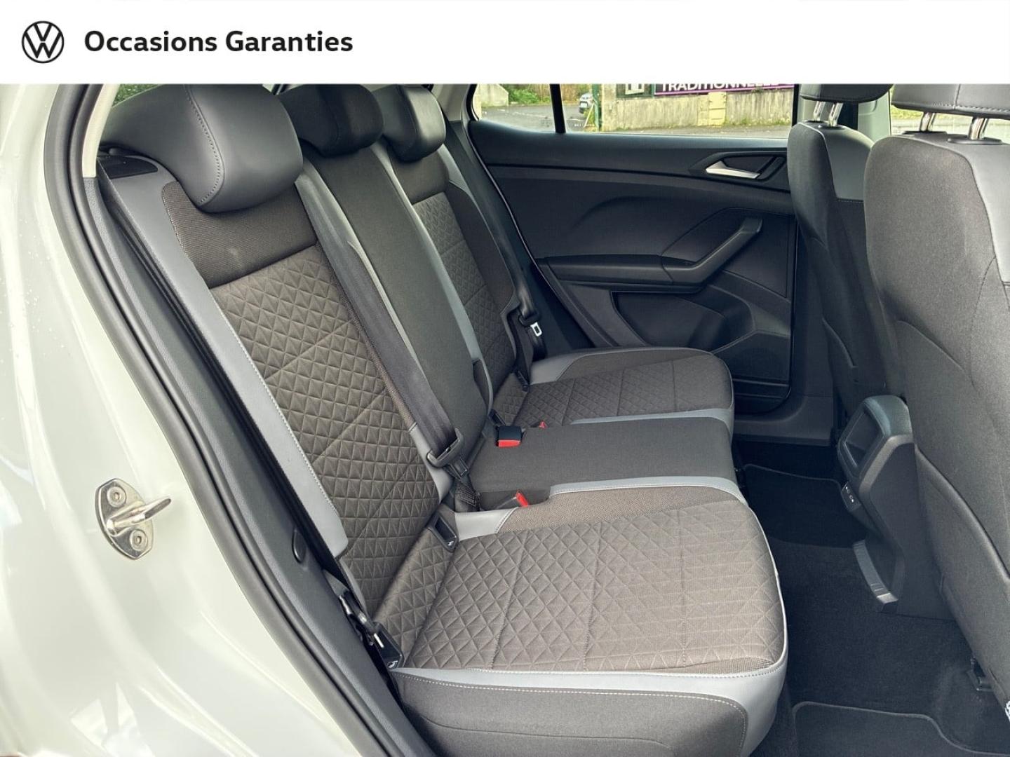 Voitures occasions VOLKSWAGEN T-CROSS Style Clermont-Ferrand