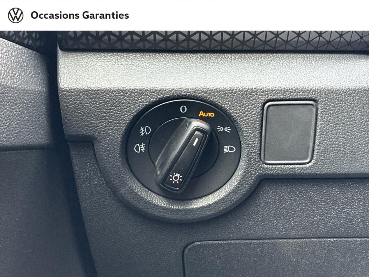 Voitures occasions VOLKSWAGEN T-CROSS Style Clermont-Ferrand