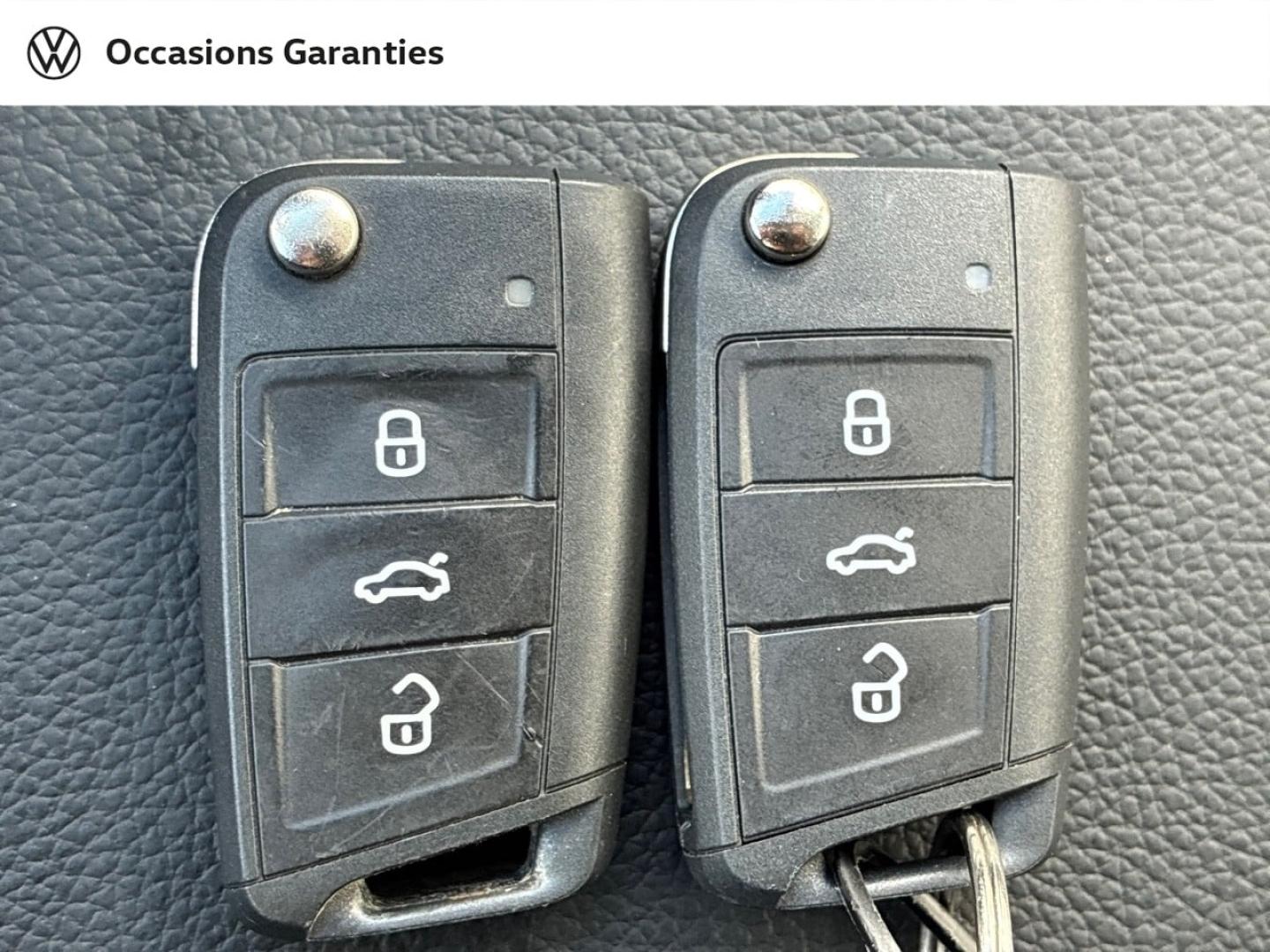 Voitures occasions VOLKSWAGEN T-CROSS Style Clermont-Ferrand