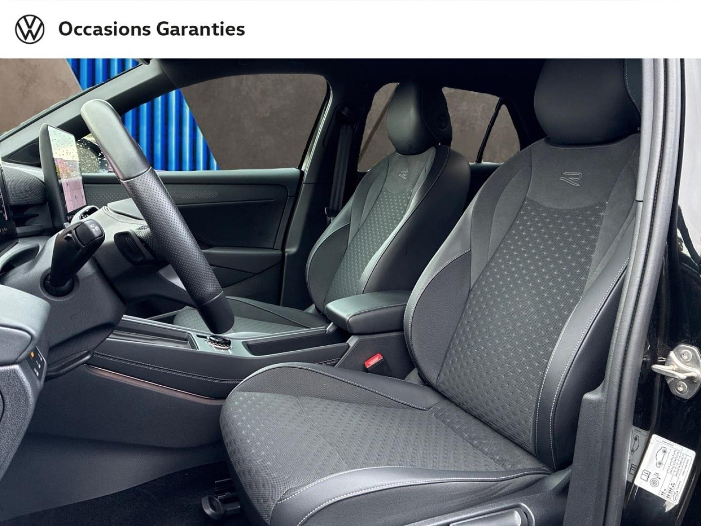 Voitures occasions VOLKSWAGEN T-ROC R-Line Clermont-Ferrand