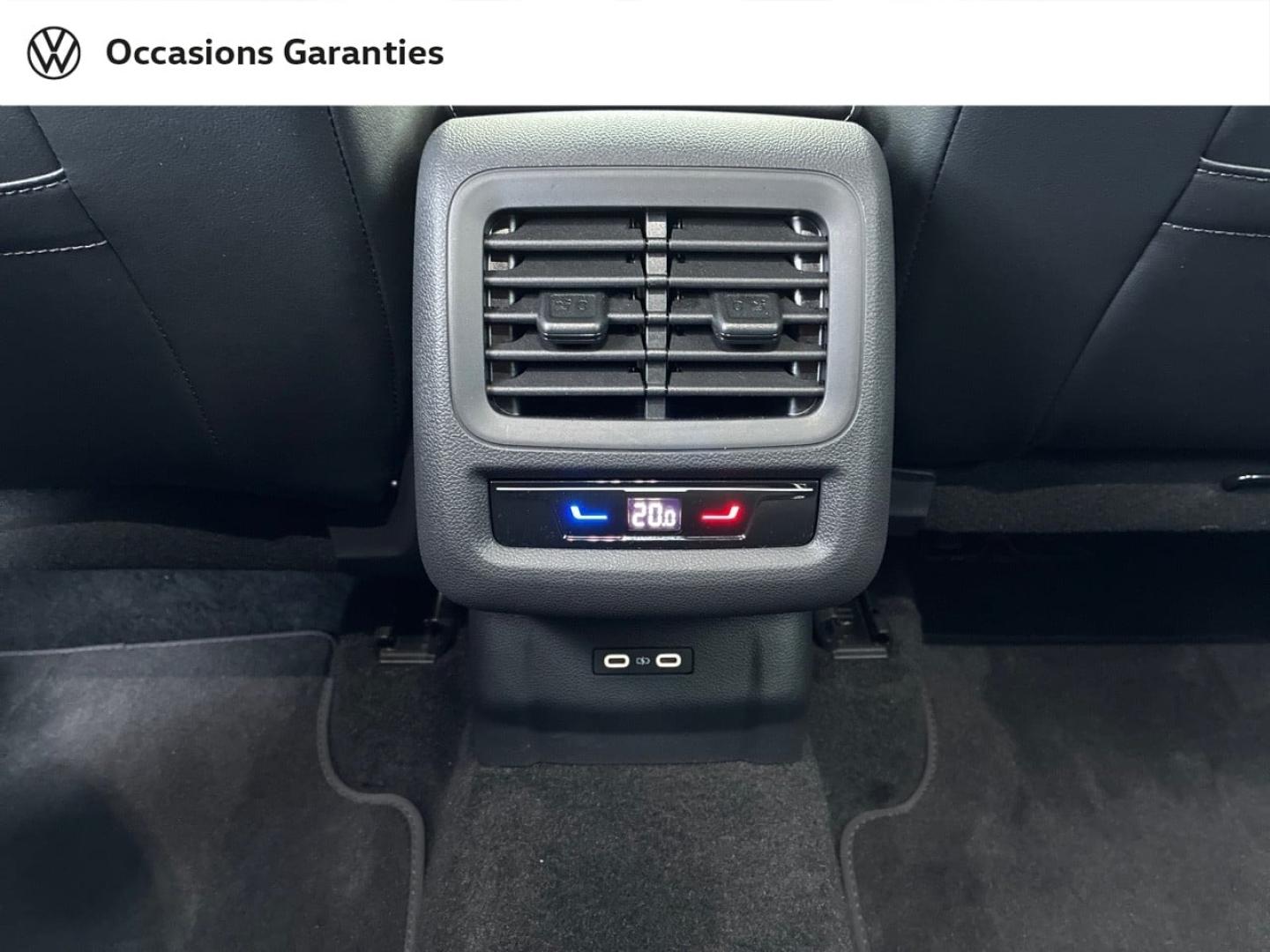 Voitures occasions VOLKSWAGEN T-ROC R-Line Clermont-Ferrand