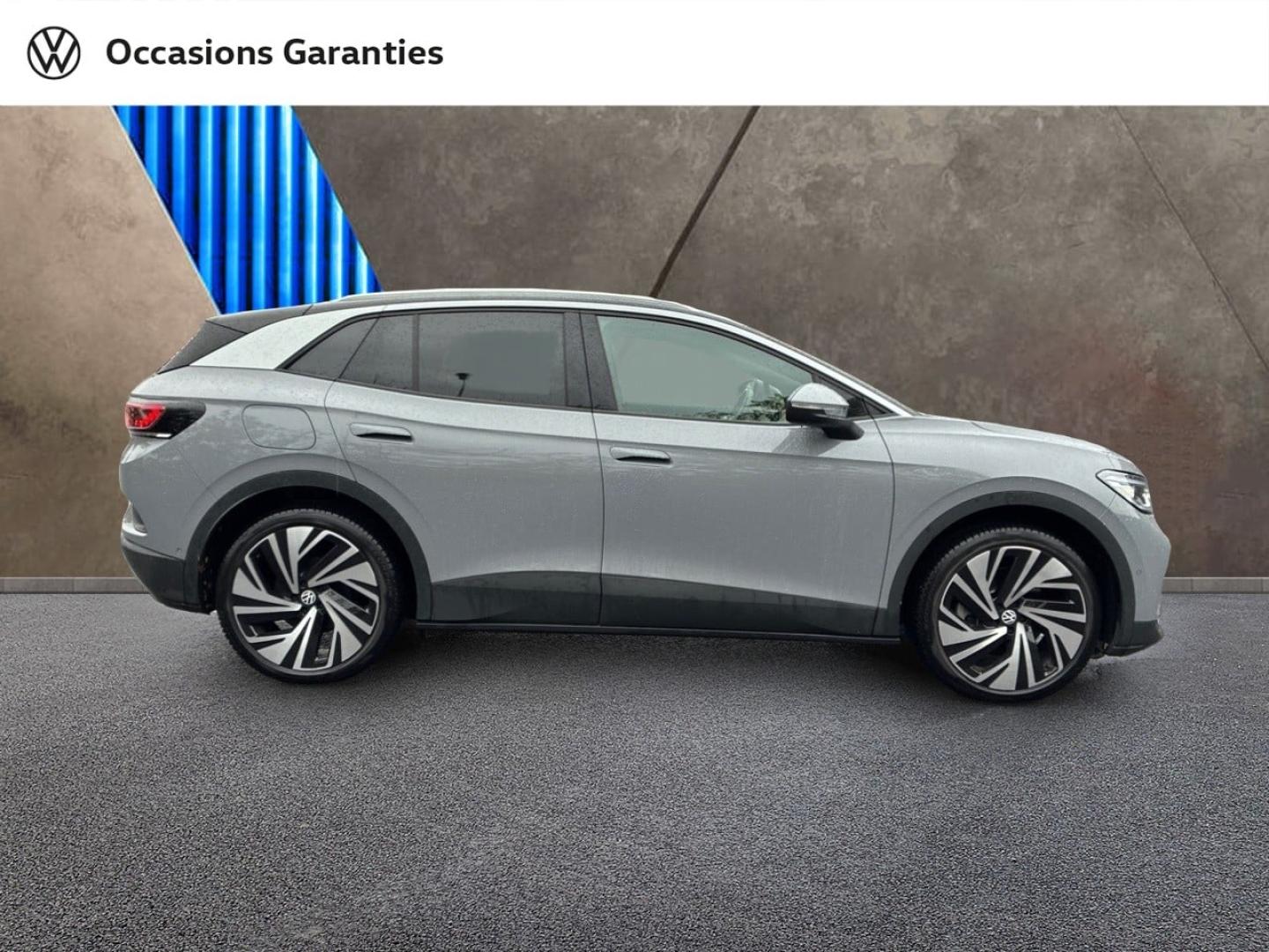 Voitures occasions VOLKSWAGEN ID.4 Life Max Clermont-Ferrand