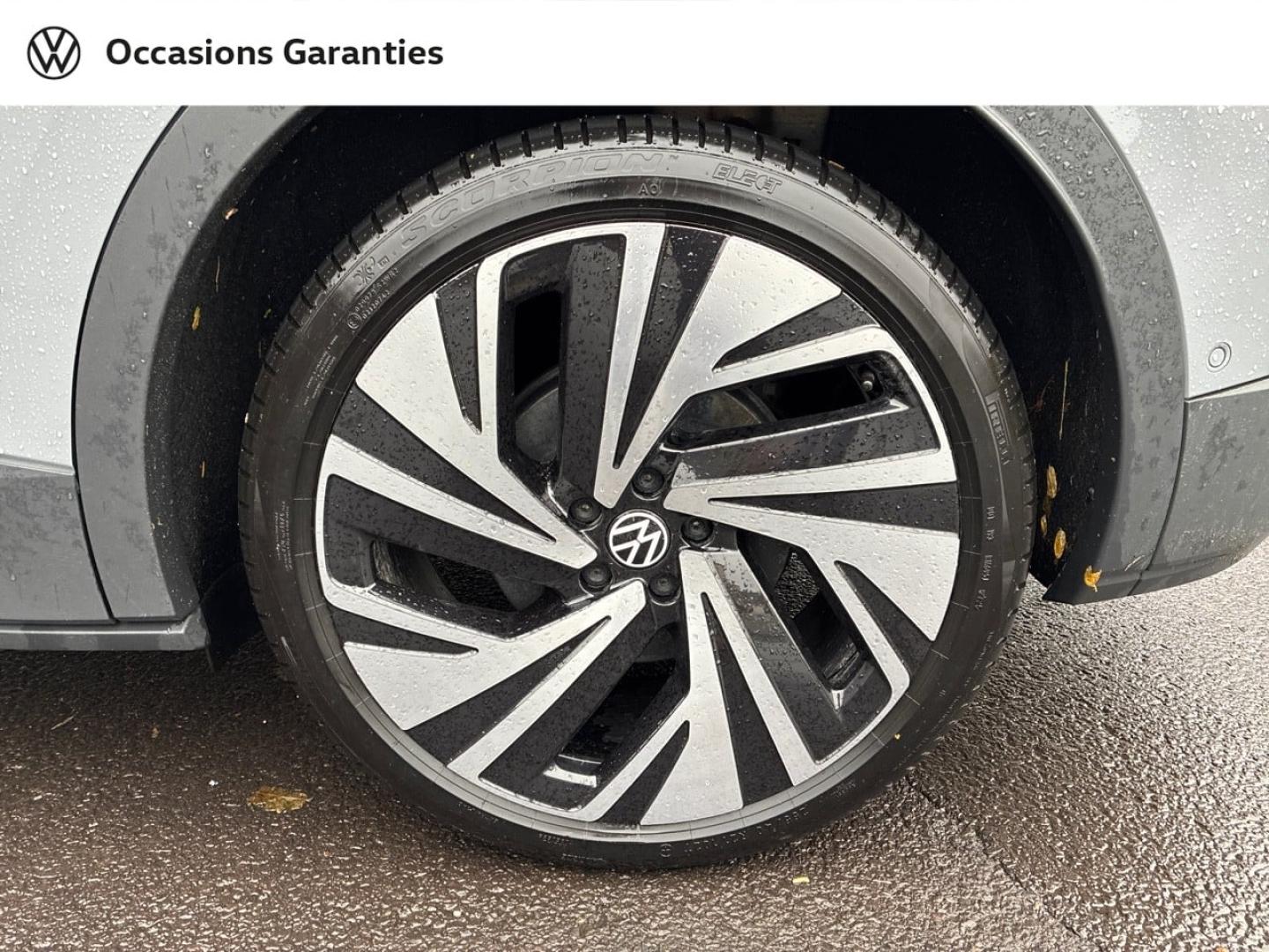 Voitures occasions VOLKSWAGEN ID.4 Life Max Clermont-Ferrand