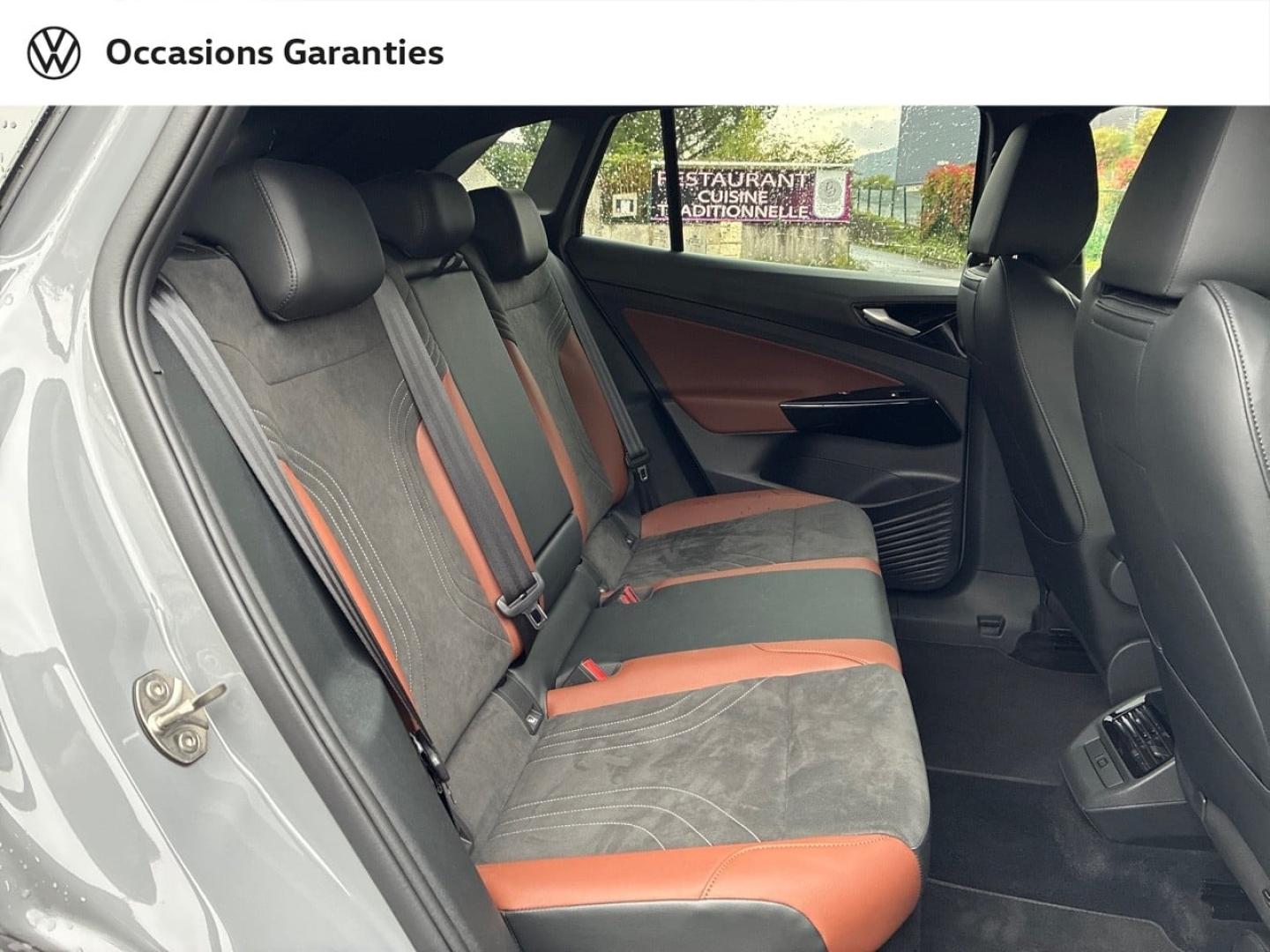 Voitures occasions VOLKSWAGEN ID.4 Life Max Clermont-Ferrand
