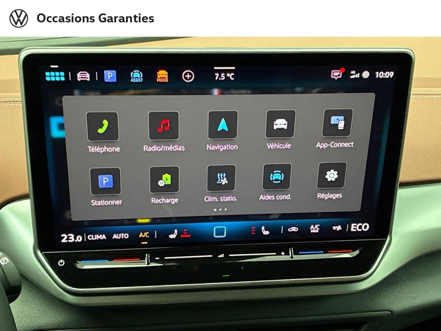Voitures occasions VOLKSWAGEN ID.4 Life Max Clermont-Ferrand