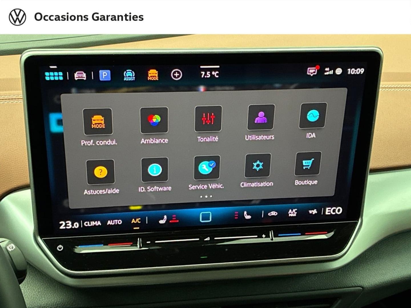 Voitures occasions VOLKSWAGEN ID.4 Life Max Clermont-Ferrand