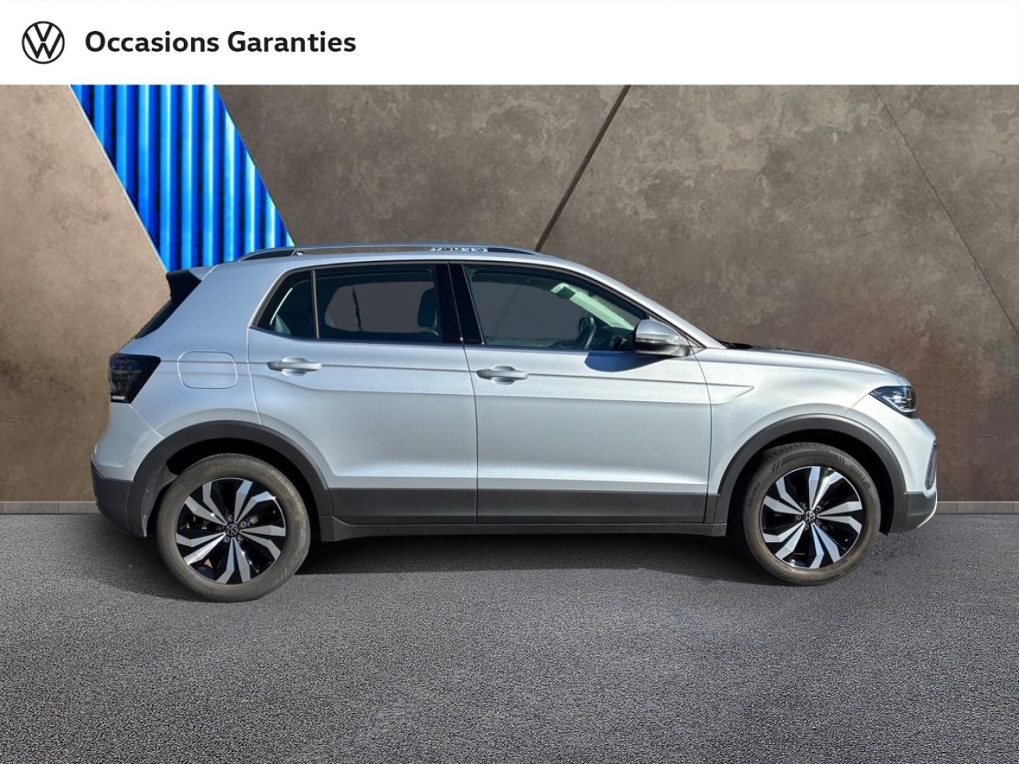 Voitures occasions VOLKSWAGEN T-CROSS Style Clermont-Ferrand