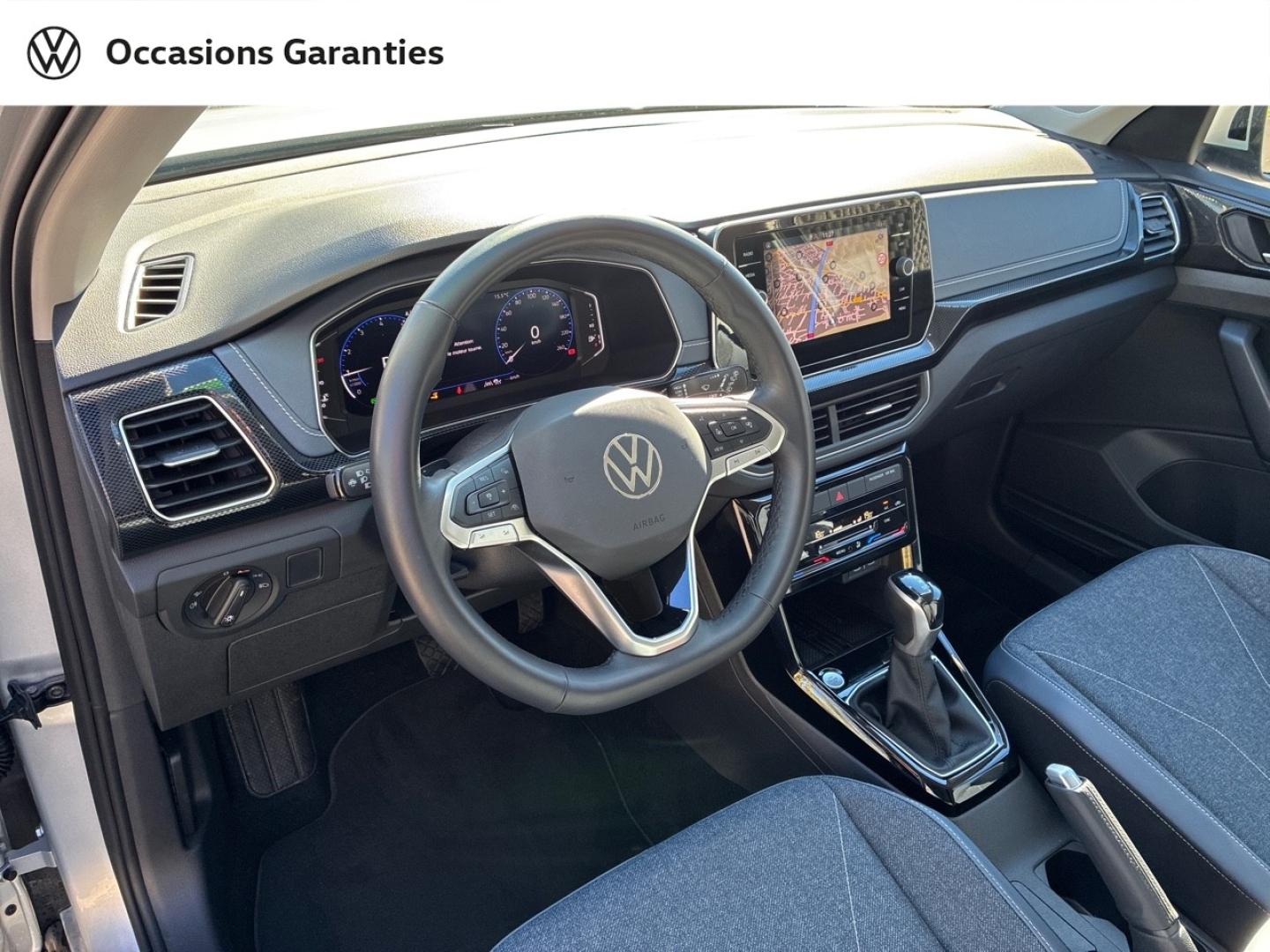 Voitures occasions VOLKSWAGEN T-CROSS Style Clermont-Ferrand