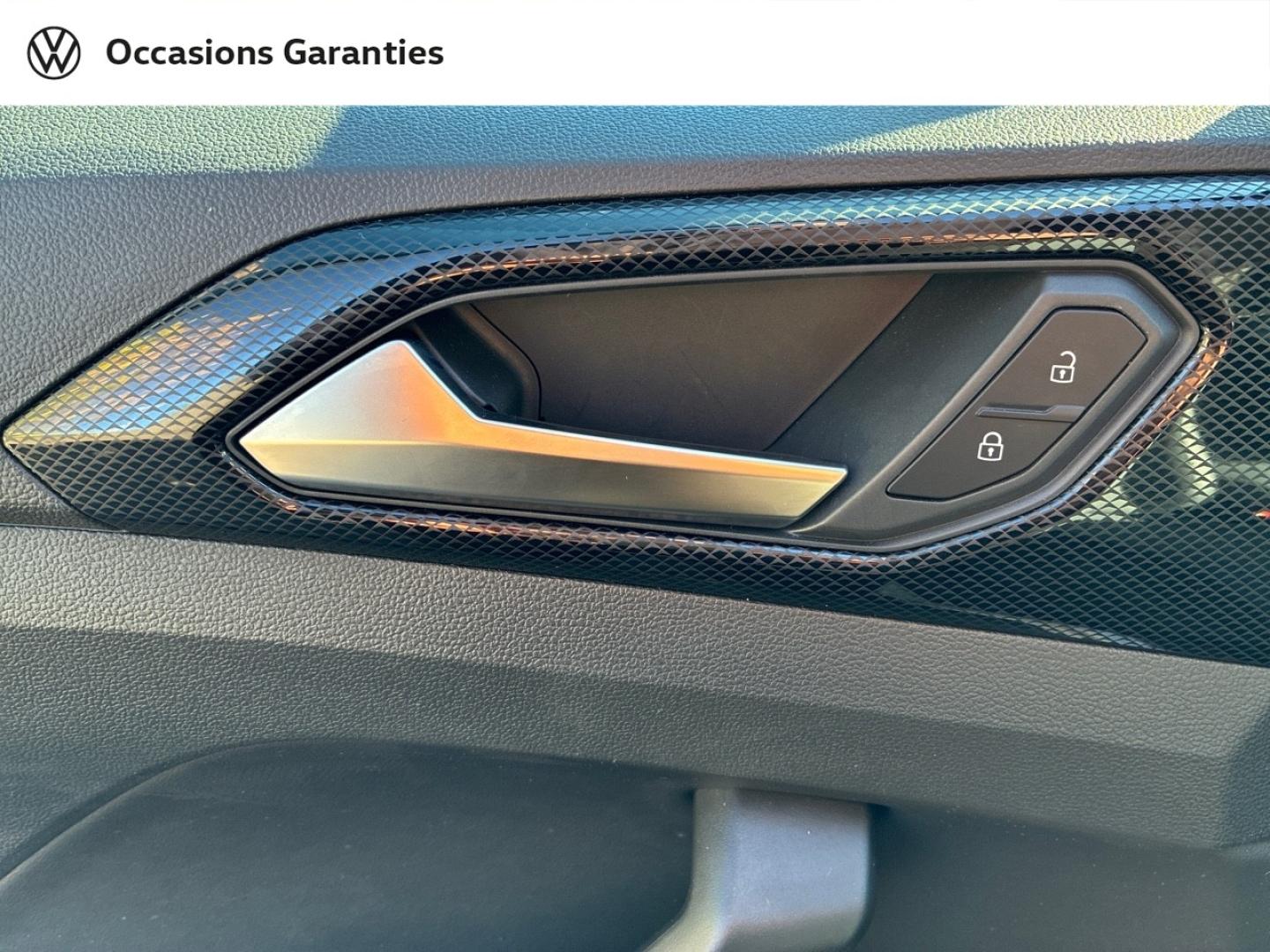 Voitures occasions VOLKSWAGEN T-CROSS Style Clermont-Ferrand