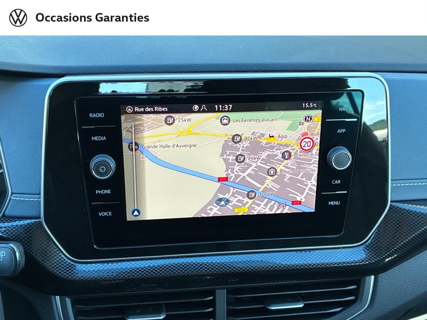 Voitures occasions VOLKSWAGEN T-CROSS Style Clermont-Ferrand