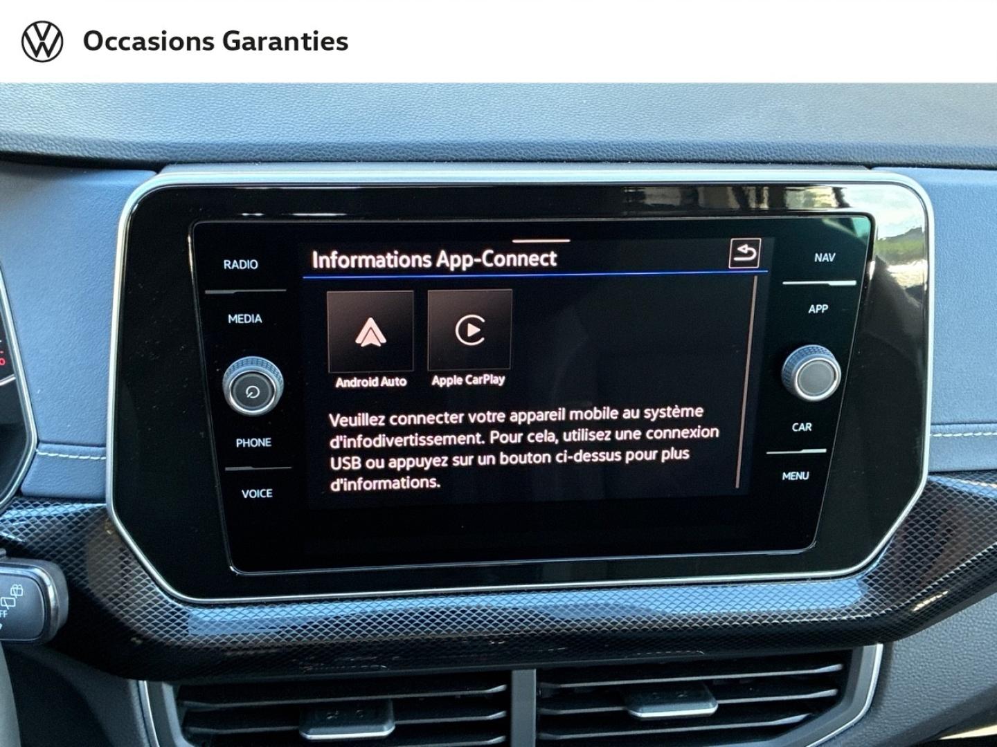 Voitures occasions VOLKSWAGEN T-CROSS Style Clermont-Ferrand