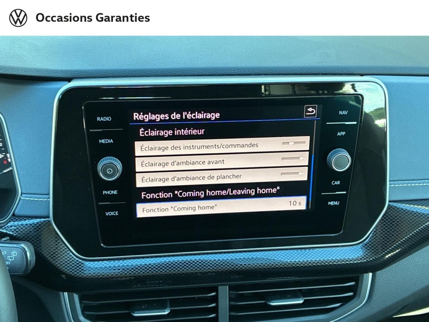 Voitures occasions VOLKSWAGEN T-CROSS Style Clermont-Ferrand