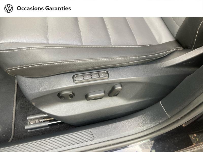 Voitures occasions VOLKSWAGEN T-ROC Style Exclusive Paris