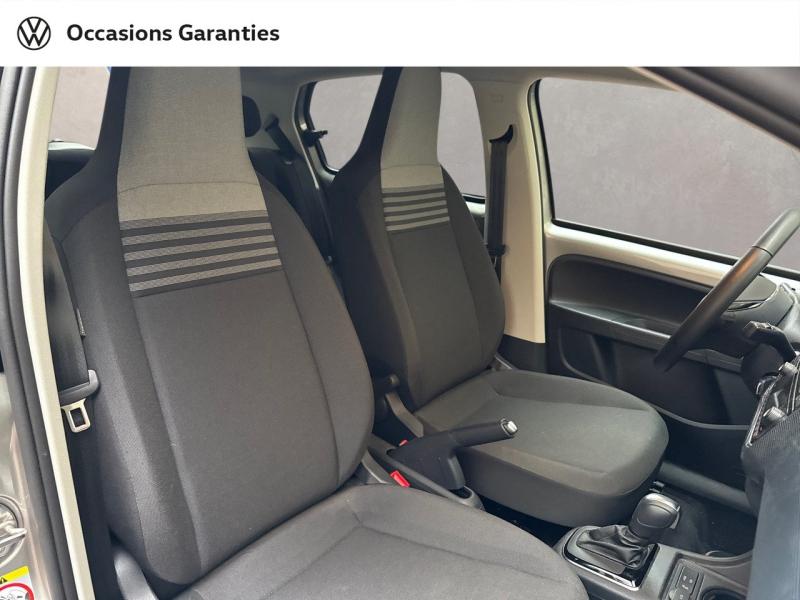 Voitures occasions VOLKSWAGEN e-up! Life Paris